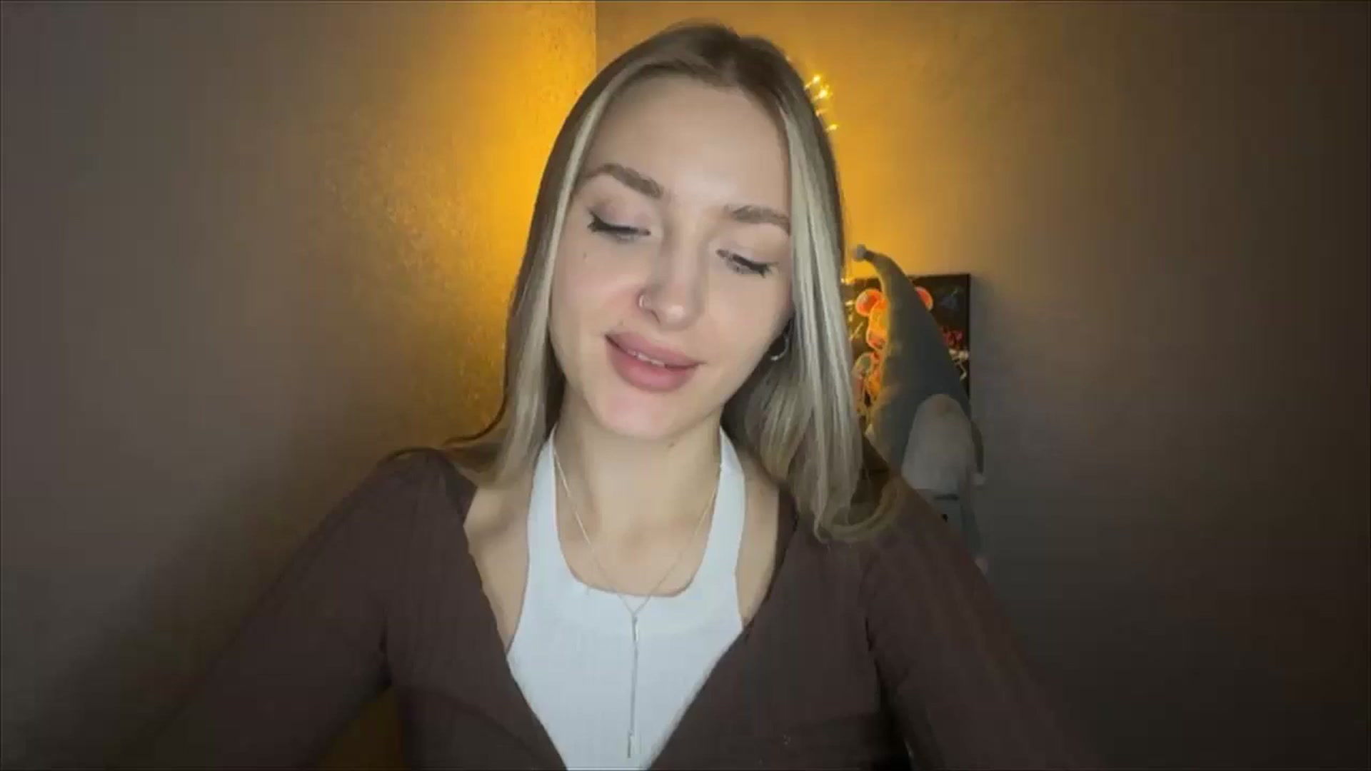 Gallery image thumbnail from My_Diana's myfreecams stream on, 11/03/2024, 21:26 image 18 of 20