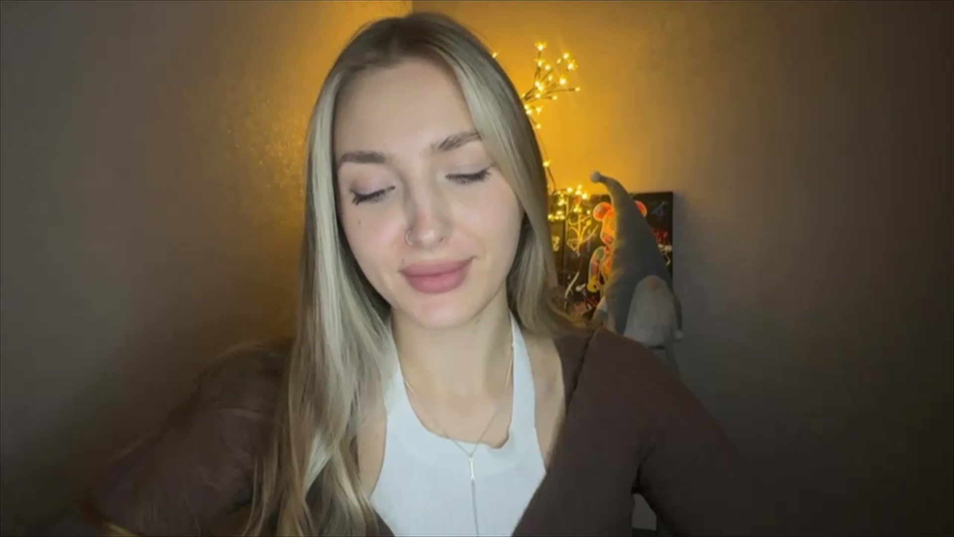 Gallery image thumbnail from My_Diana's myfreecams stream on, 11/03/2024, 21:26 image 7 of 20