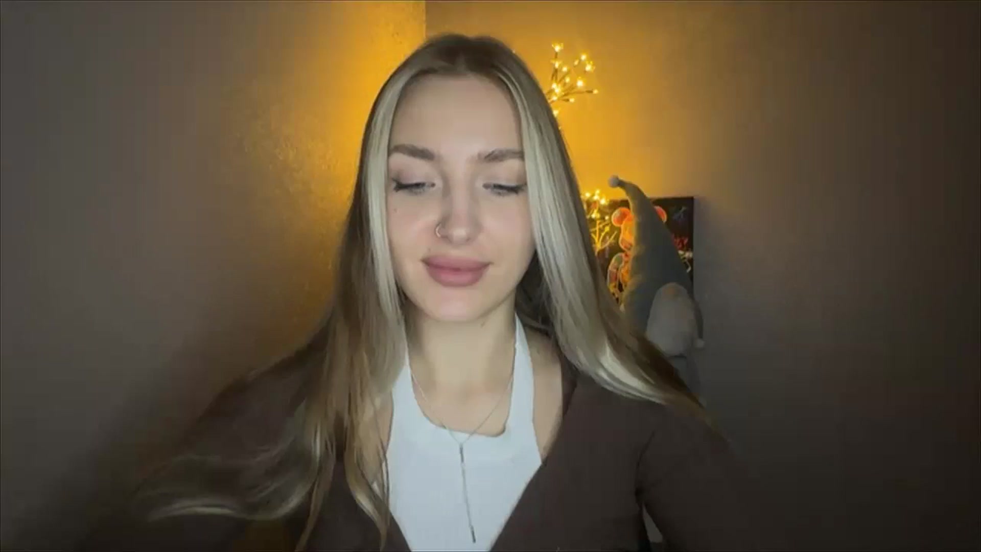 Gallery image thumbnail from My_Diana's myfreecams stream on, 11/03/2024, 21:26 image 14 of 20