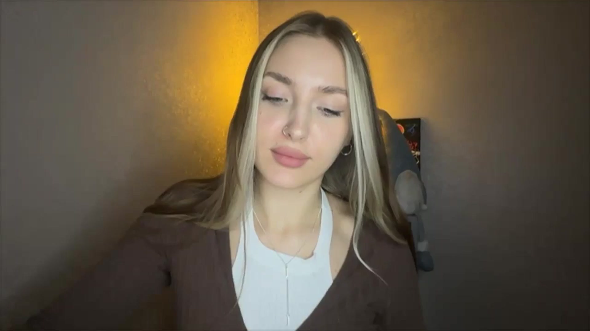 Gallery image thumbnail from My_Diana's myfreecams stream on, 11/03/2024, 21:26 image 1 of 20