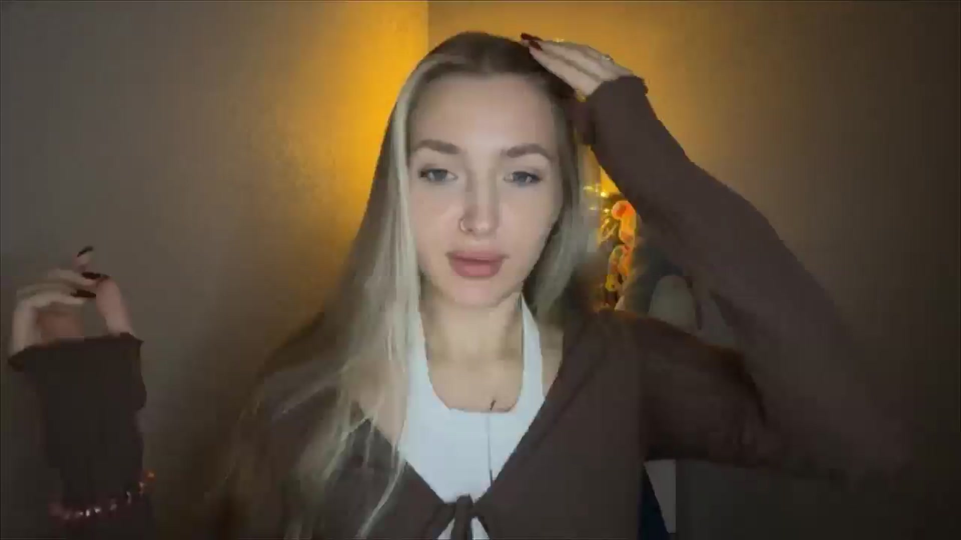 Gallery image thumbnail from My_Diana's myfreecams stream on, 11/03/2024, 22:10 image 17 of 20