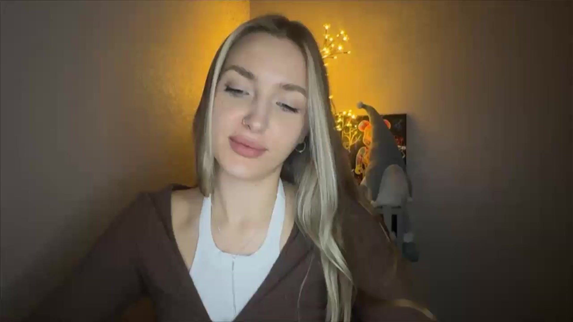 Gallery image thumbnail from My_Diana's myfreecams stream on, 11/03/2024, 22:10 image 4 of 20