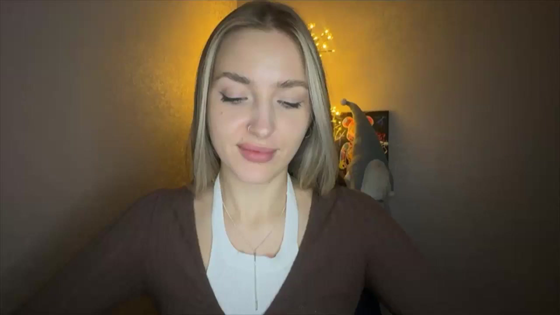 Gallery image thumbnail from My_Diana's myfreecams stream on, 11/03/2024, 22:34 image 15 of 20