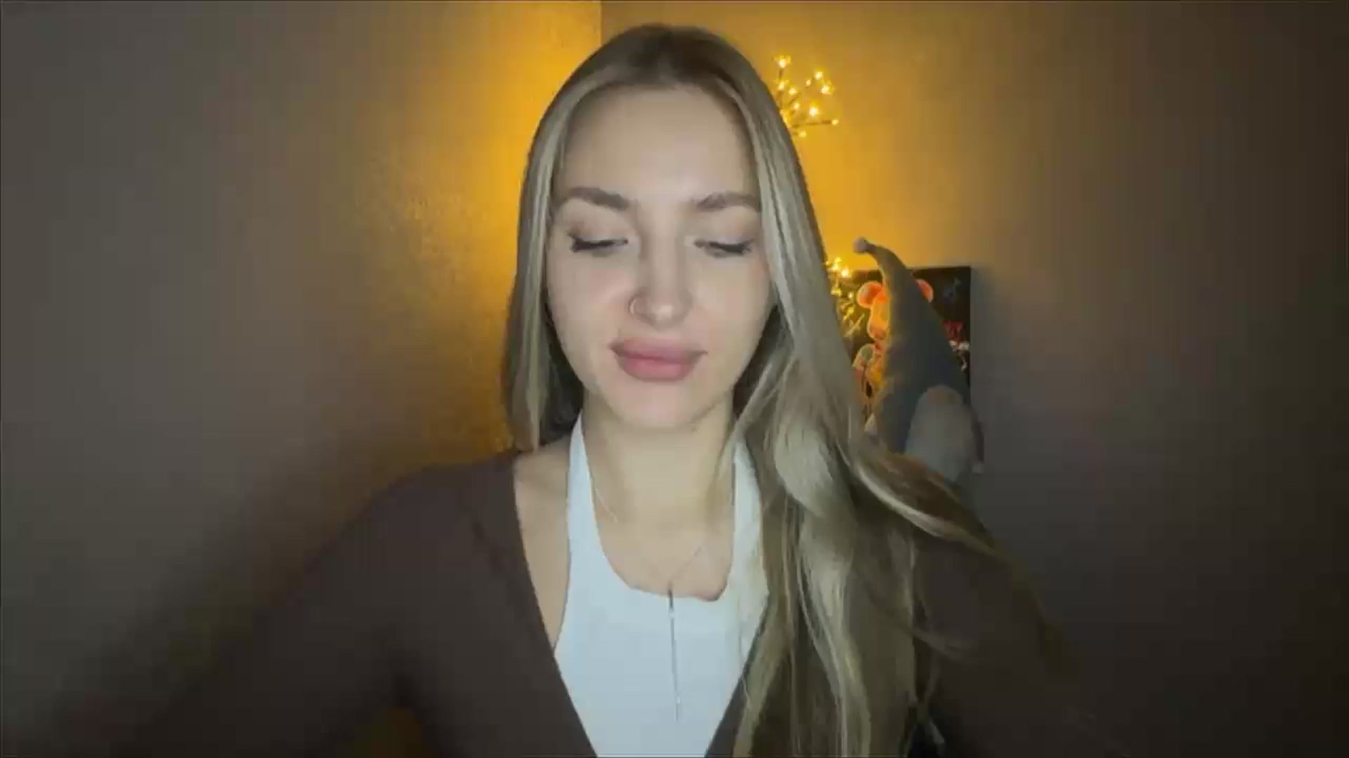 Gallery image thumbnail from My_Diana's myfreecams stream on, 11/03/2024, 22:34 image 8 of 20