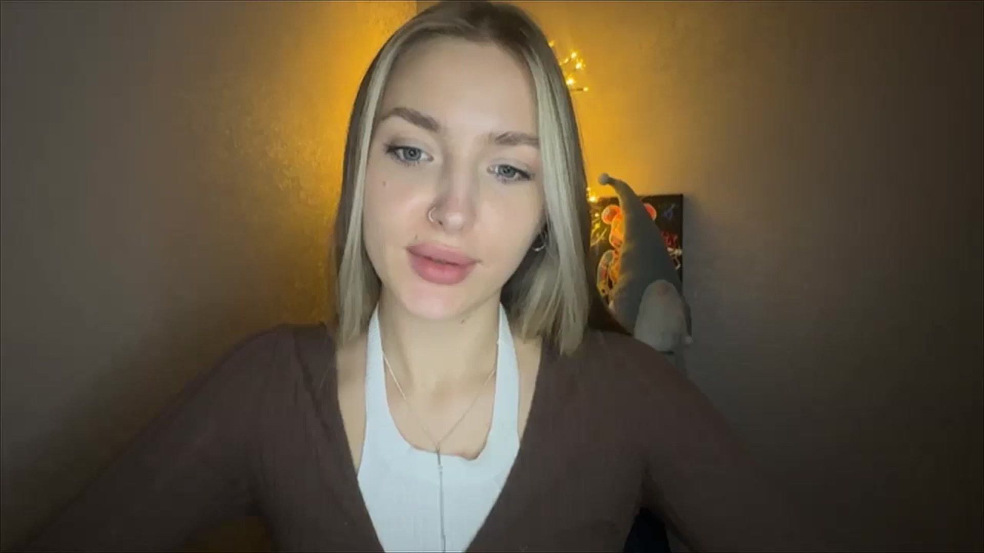 Gallery image thumbnail from My_Diana's myfreecams stream on, 11/03/2024, 22:34 image 19 of 20