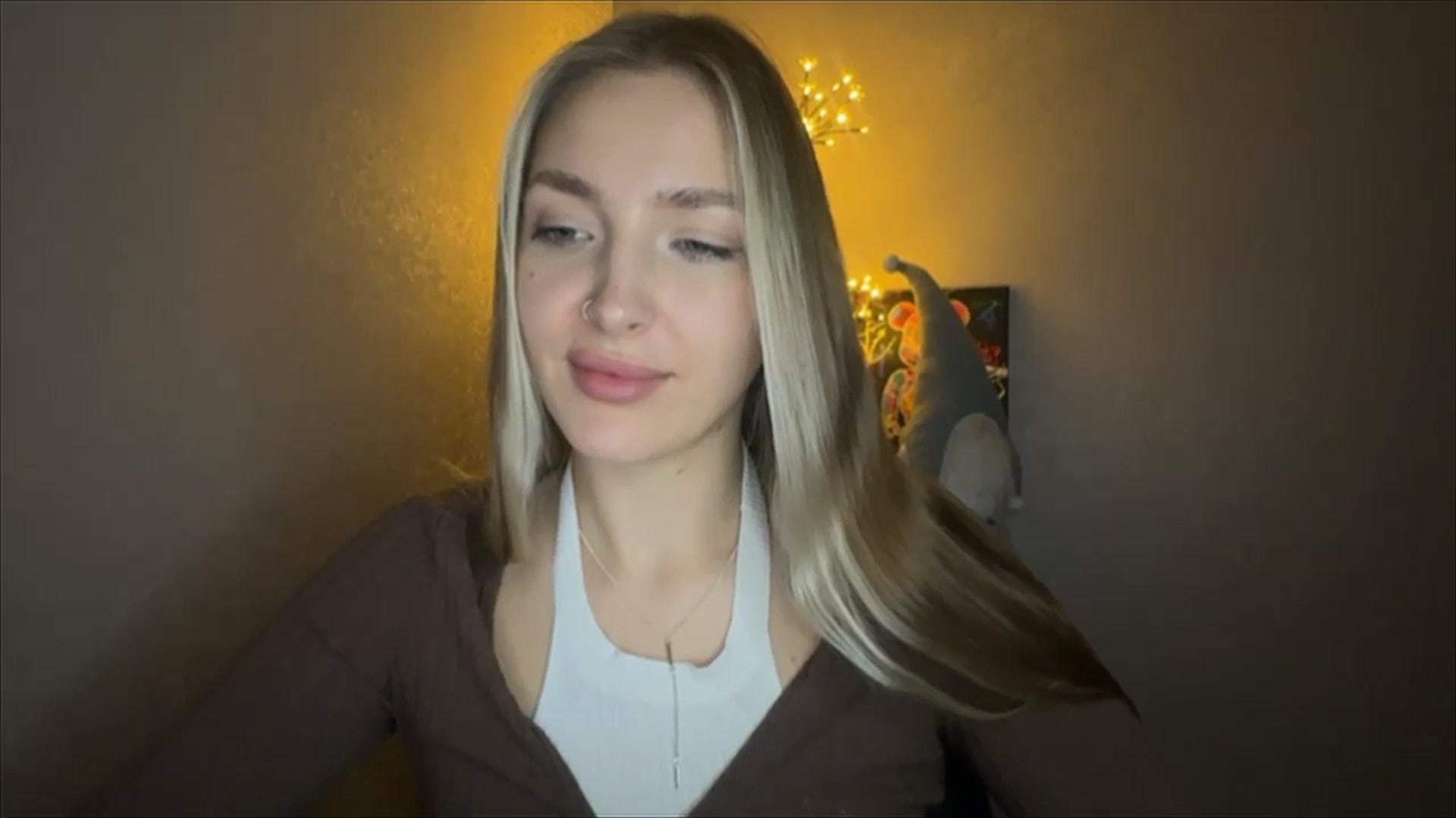 Gallery image thumbnail from My_Diana's myfreecams stream on, 11/03/2024, 23:03 image 14 of 20
