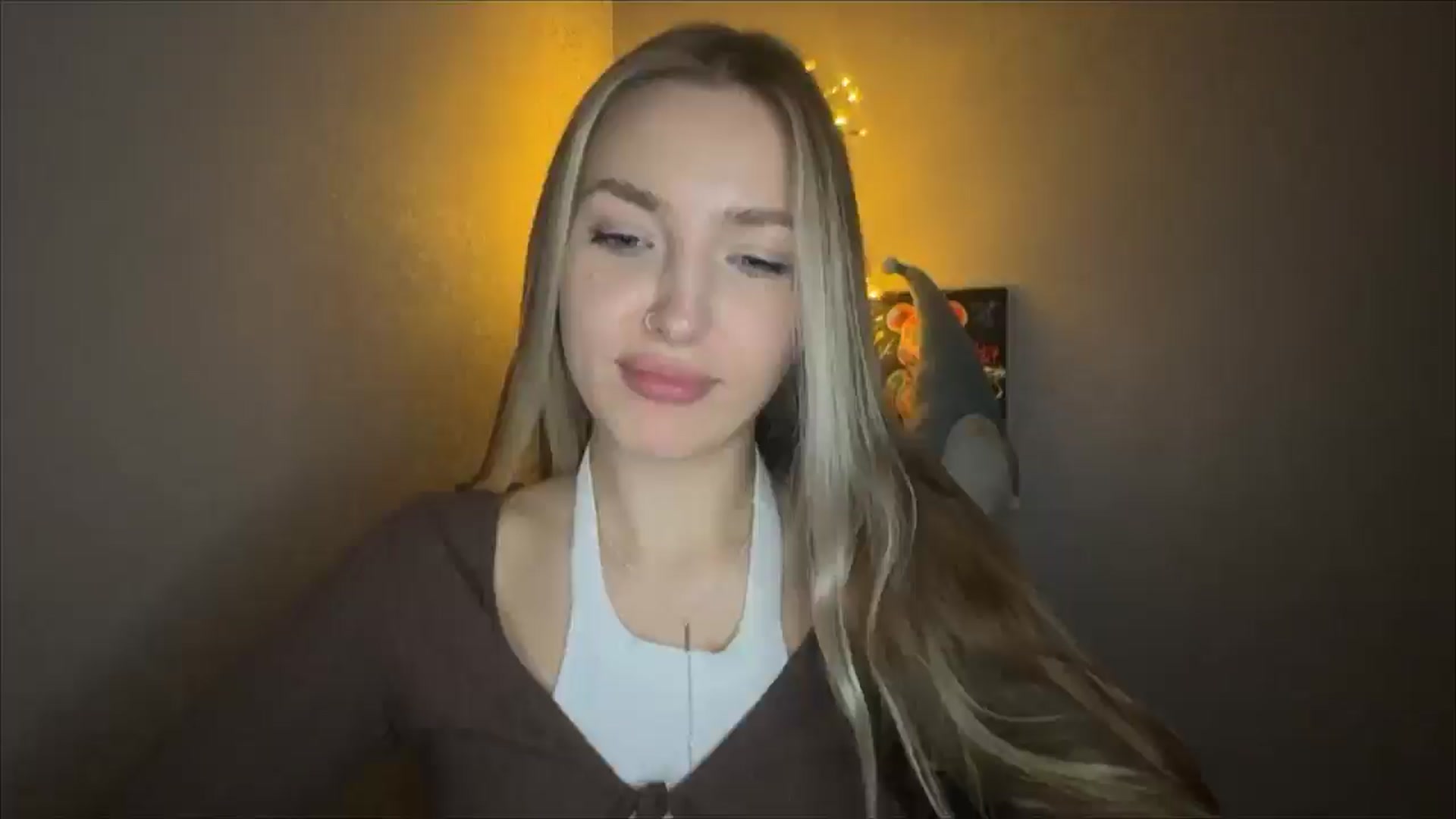 Gallery image thumbnail from My_Diana's myfreecams stream on, 11/03/2024, 23:03 image 15 of 20