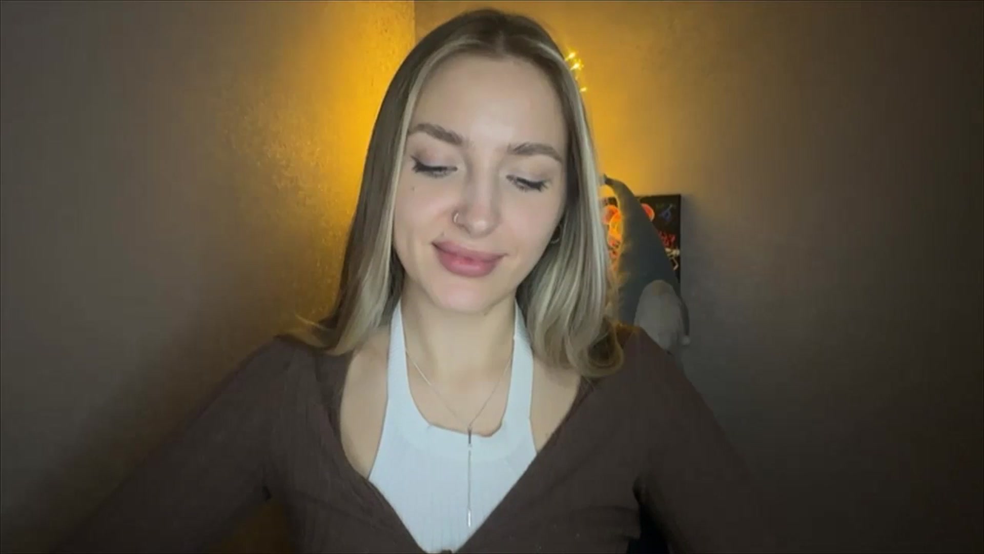 Gallery image thumbnail from My_Diana's myfreecams stream on, 11/03/2024, 23:03 image 3 of 20