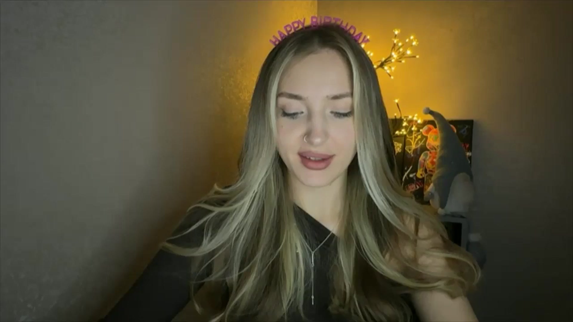 Gallery image thumbnail from My_Diana's myfreecams stream on, 11/05/2024, 20:39 image 11 of 20