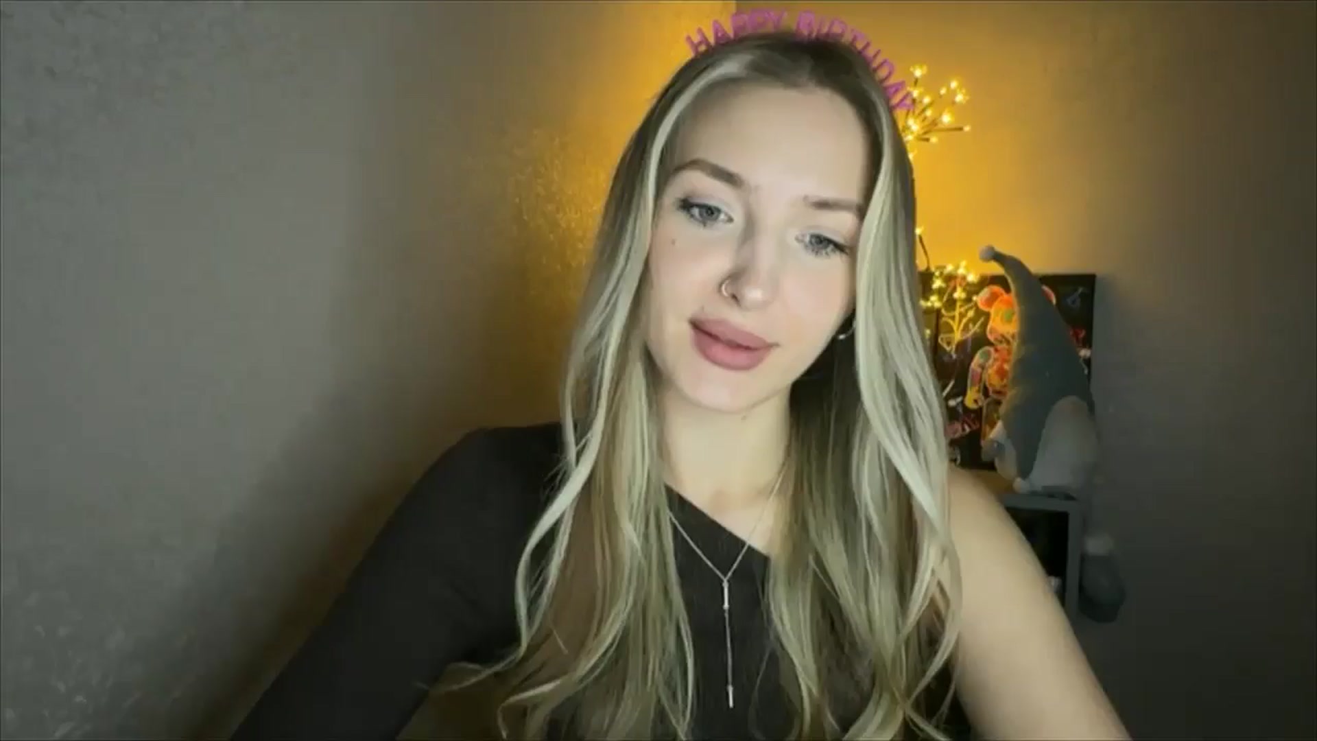 Gallery image thumbnail from My_Diana's myfreecams stream on, 11/05/2024, 20:39 image 20 of 20