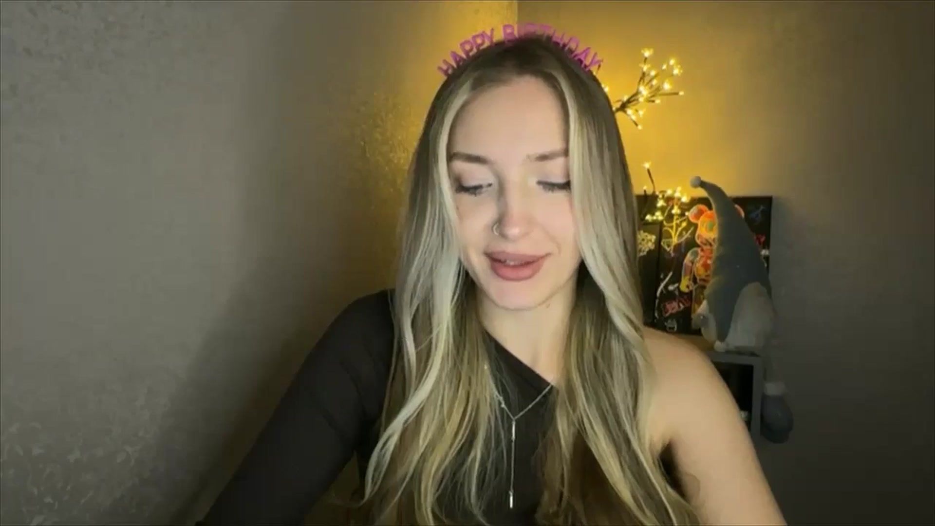Gallery image thumbnail from My_Diana's myfreecams stream on, 11/05/2024, 20:39 image 6 of 20