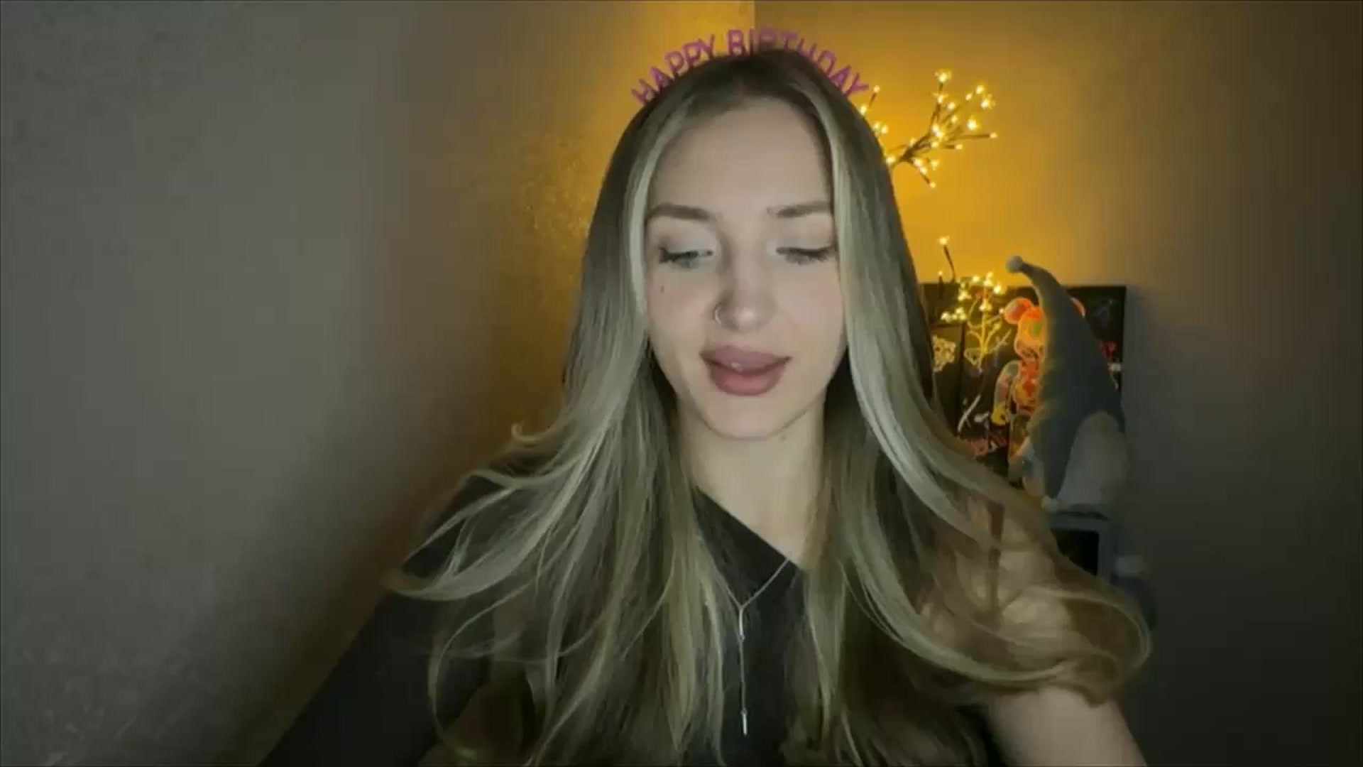 Gallery image thumbnail from My_Diana's myfreecams stream on, 11/05/2024, 20:39 image 10 of 20