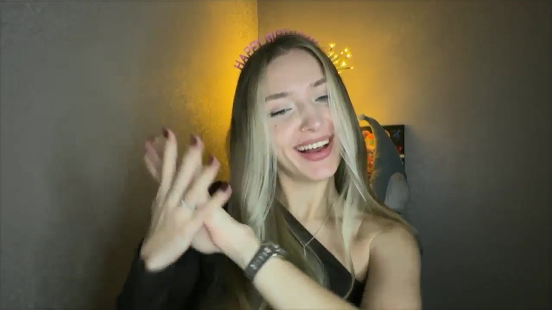 Gallery image thumbnail from My_Diana's myfreecams stream on, 11/05/2024, 23:50 image 11 of 20