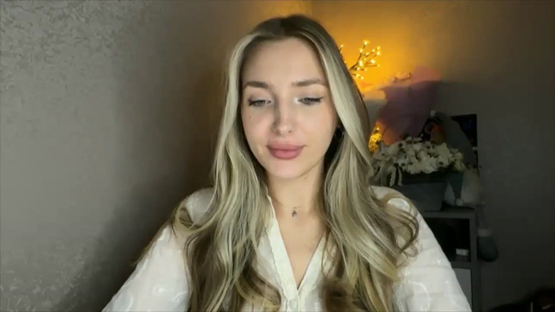 Gallery image thumbnail from My_Diana's myfreecams stream on, 11/06/2024, 23:23 image 3 of 20