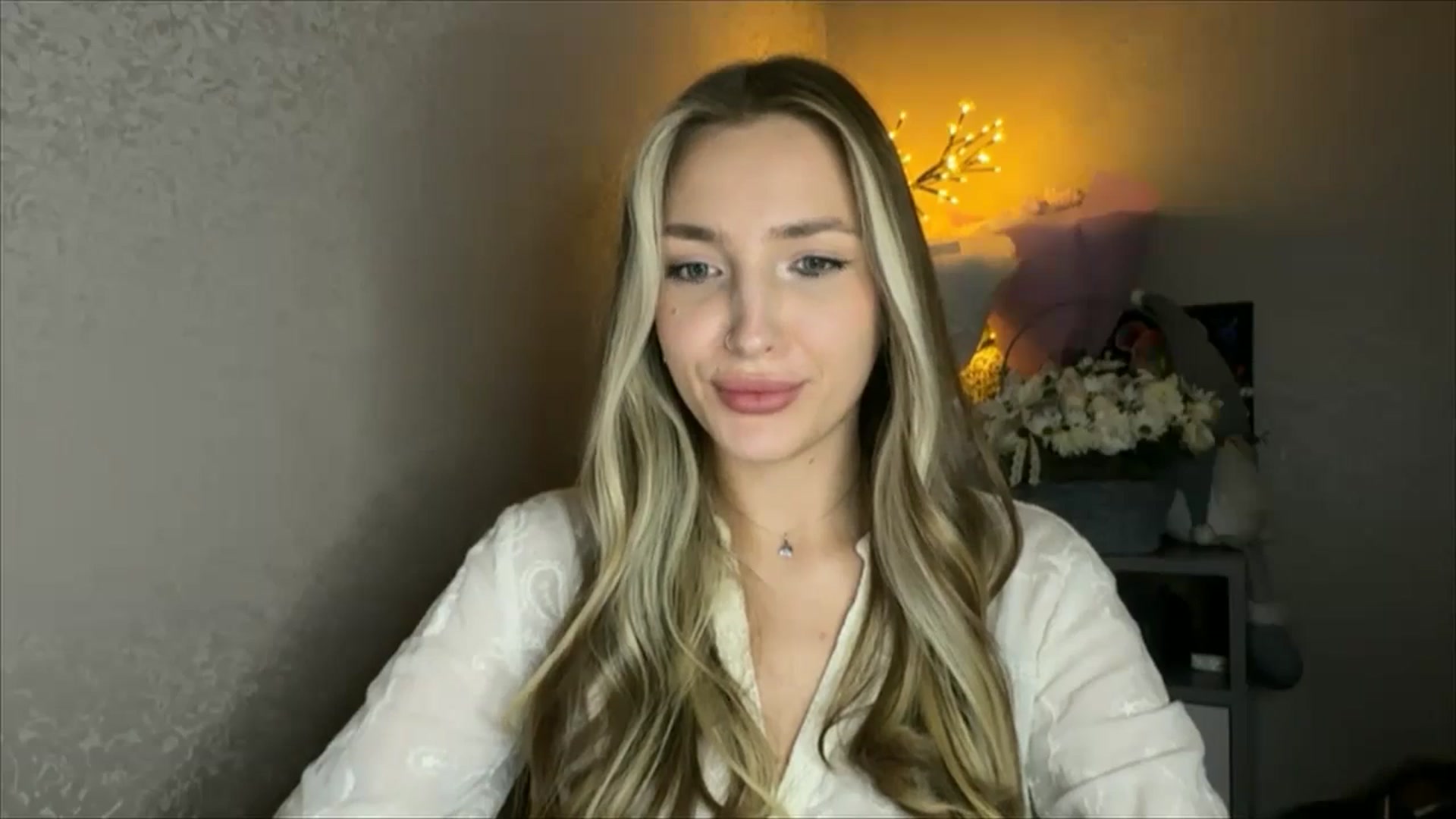 Gallery image thumbnail from My_Diana's myfreecams stream on, 11/06/2024, 23:23 image 13 of 20
