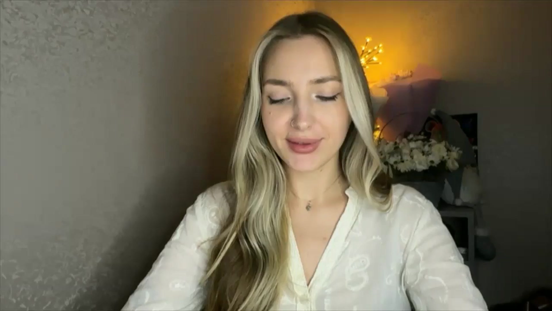 Gallery image thumbnail from My_Diana's myfreecams stream on, 11/06/2024, 23:48 image 1 of 20