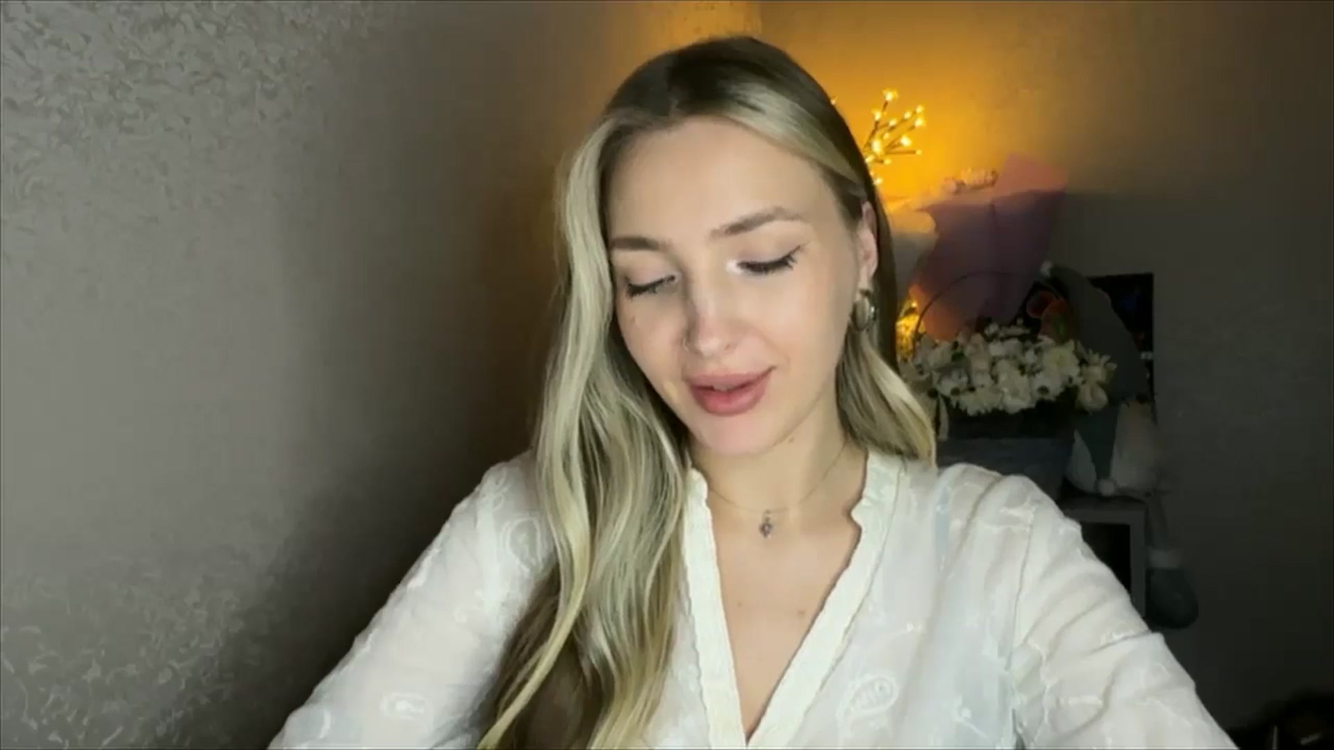 Gallery image thumbnail from My_Diana's myfreecams stream on, 11/06/2024, 23:48 image 8 of 20