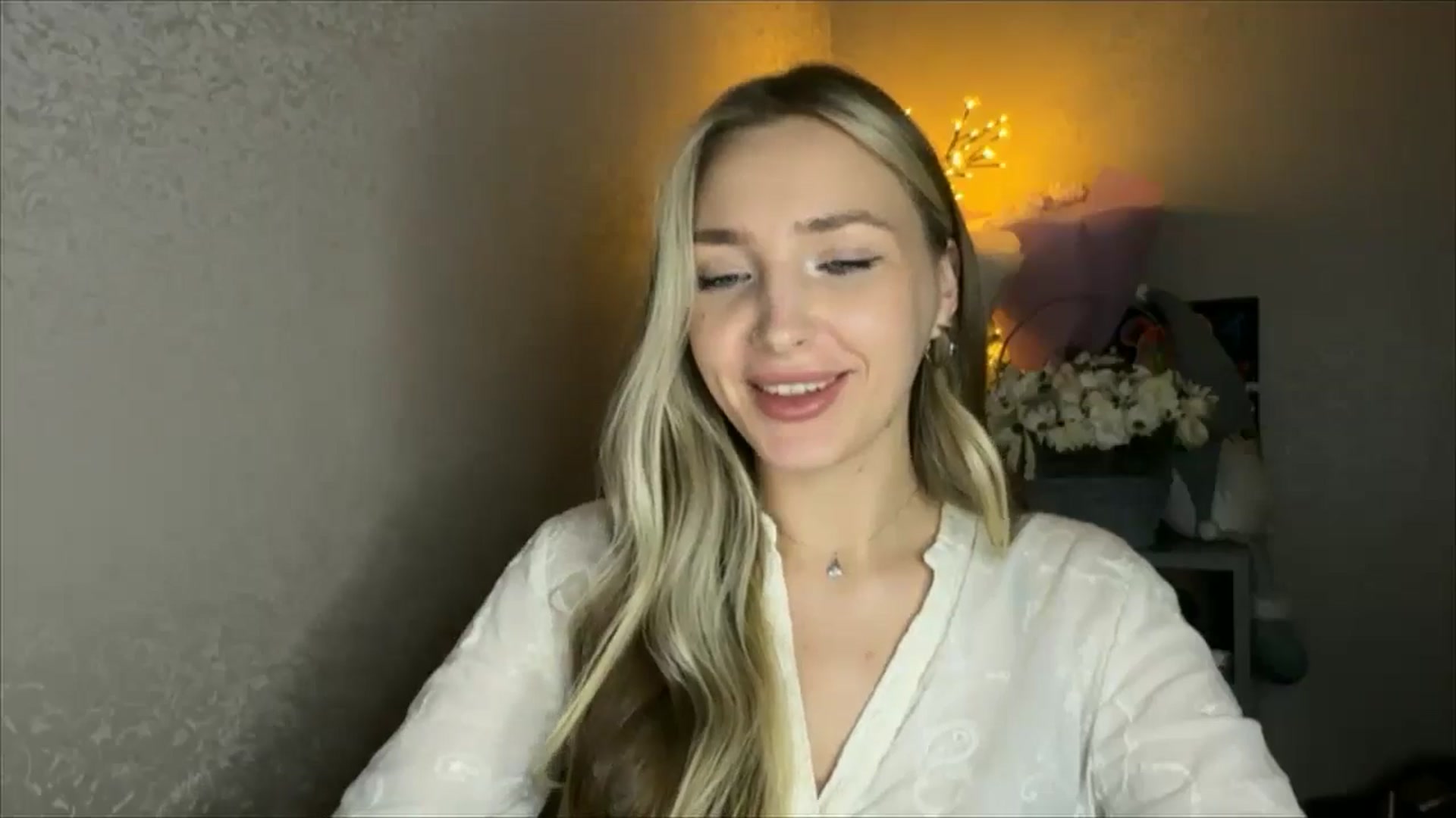 Gallery image thumbnail from My_Diana's myfreecams stream on, 11/06/2024, 23:48 image 15 of 20