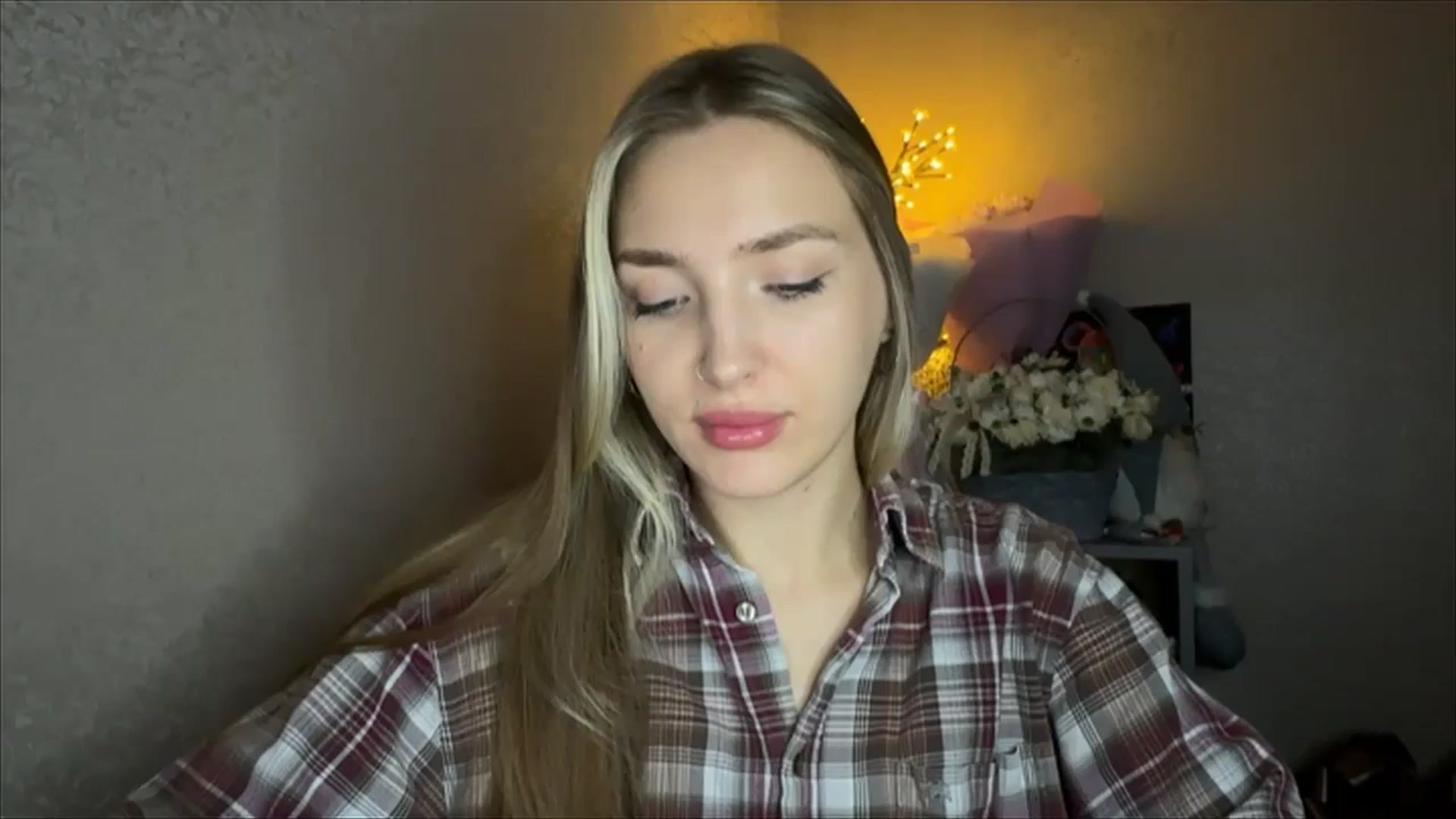 Gallery image thumbnail from My_Diana's myfreecams stream on, 11/07/2024, 22:27 image 1 of 20