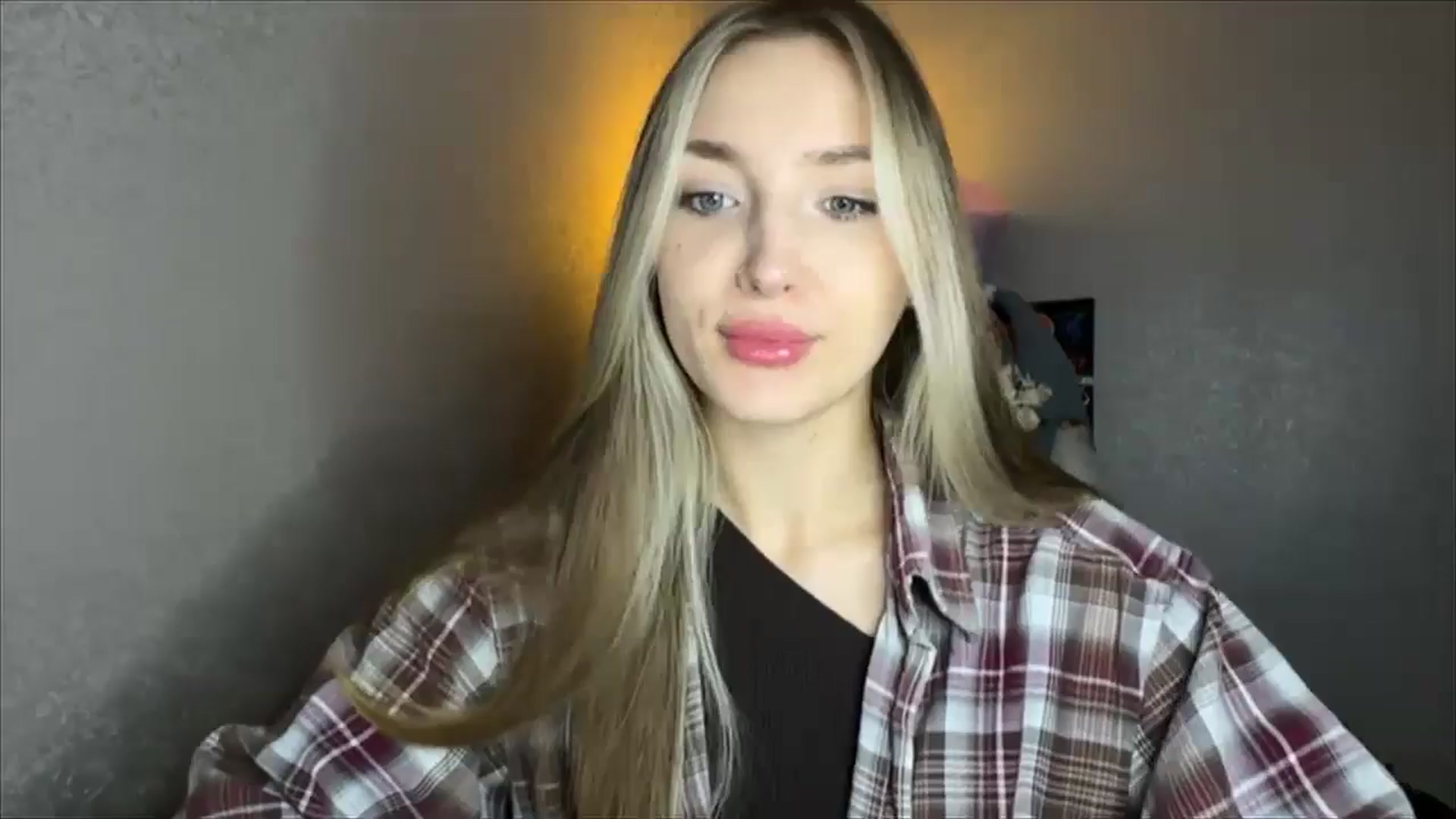 Gallery image thumbnail from My_Diana's myfreecams stream on, 11/08/2024, 14:26 image 3 of 20