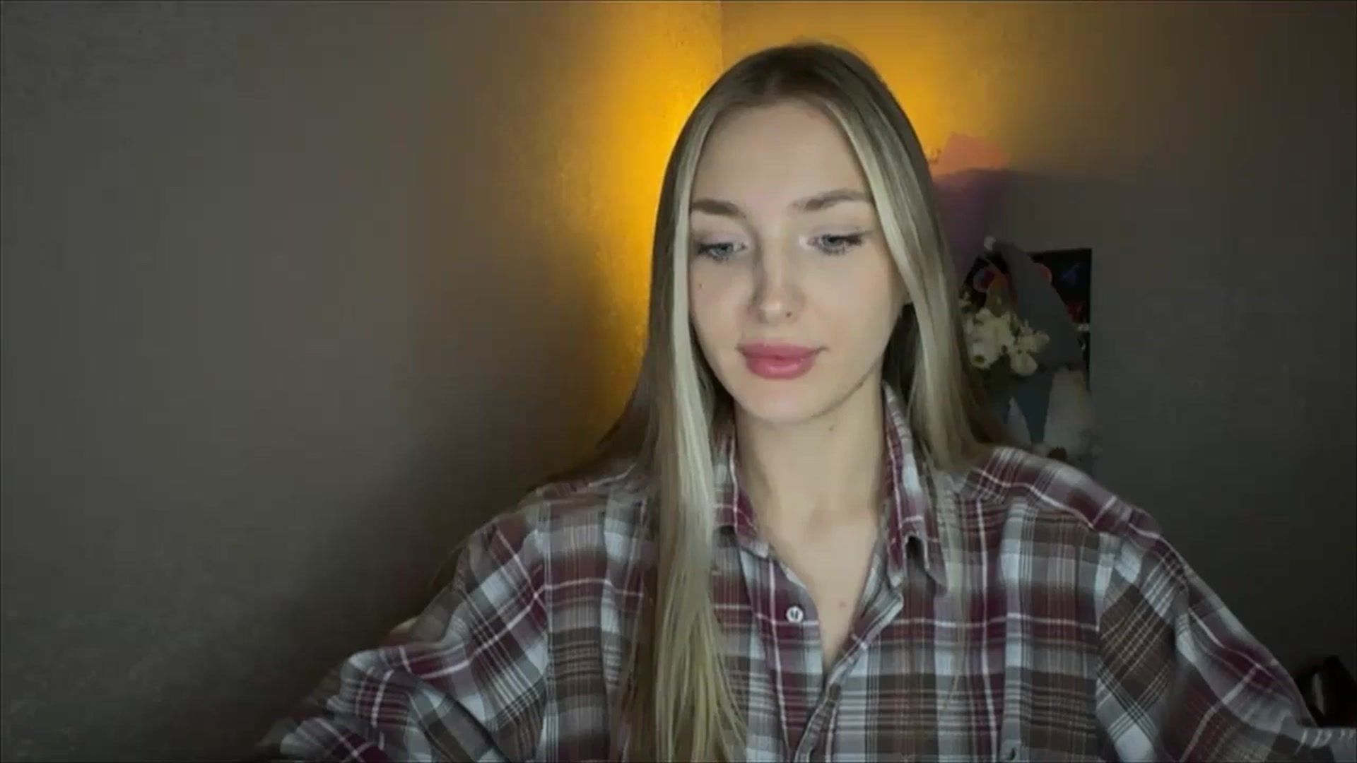 Gallery image thumbnail from My_Diana's myfreecams stream on, 11/08/2024, 16:03 image 20 of 20