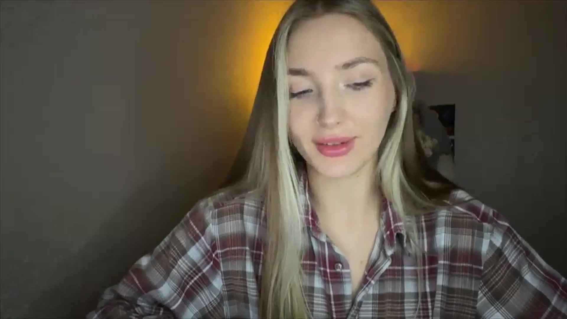 Gallery image thumbnail from My_Diana's myfreecams stream on, 11/08/2024, 16:03 image 15 of 20