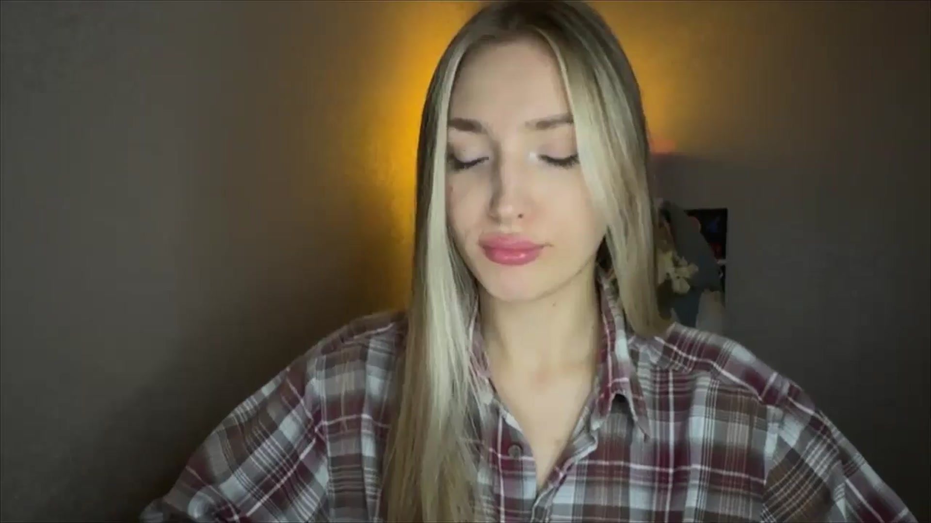 Gallery image thumbnail from My_Diana's myfreecams stream on, 11/08/2024, 16:03 image 4 of 20