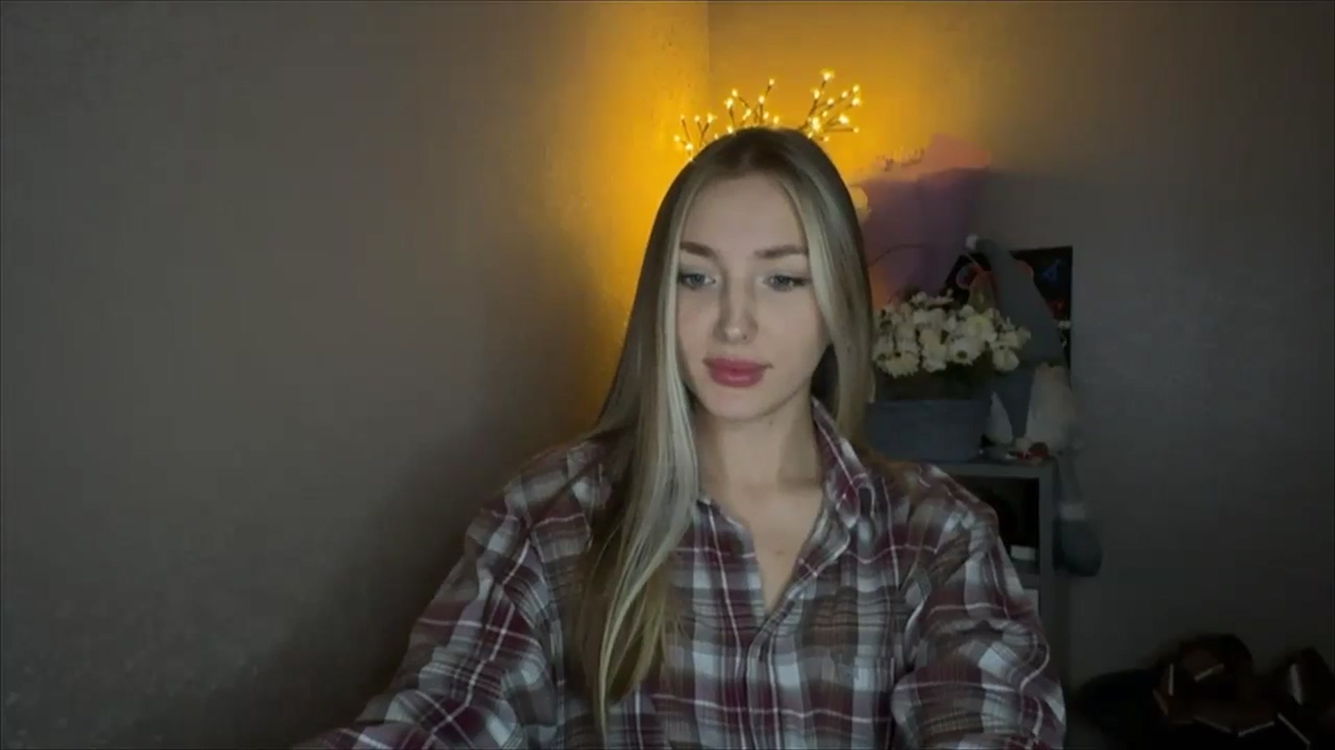 Gallery image thumbnail from My_Diana's myfreecams stream on, 11/08/2024, 16:03 image 8 of 20