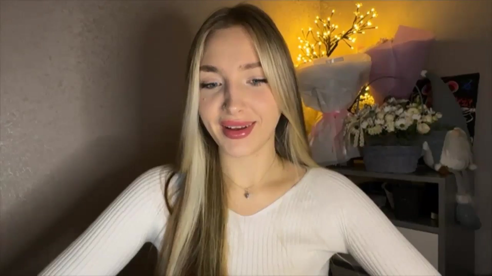 Gallery image thumbnail from My_Diana's myfreecams stream on, 11/09/2024, 13:53 image 15 of 20
