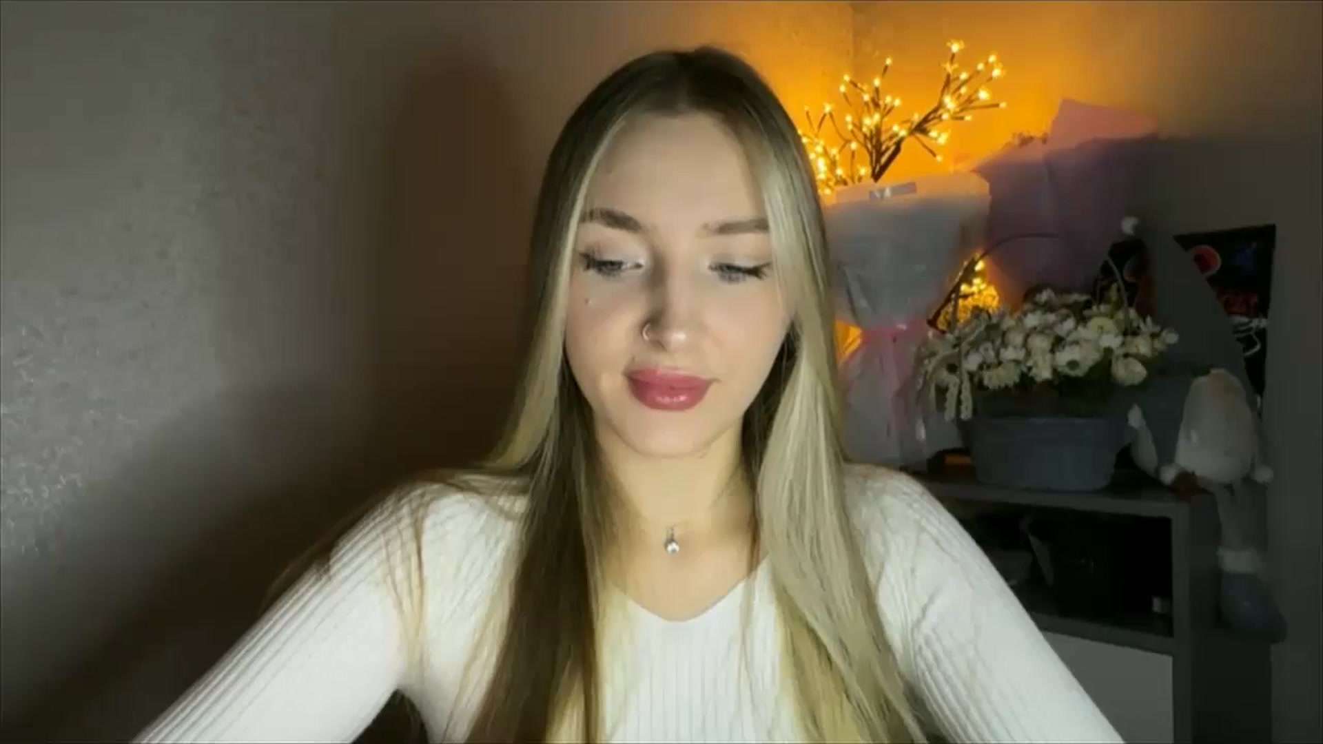 Gallery image thumbnail from My_Diana's myfreecams stream on, 11/09/2024, 14:31 image 9 of 20