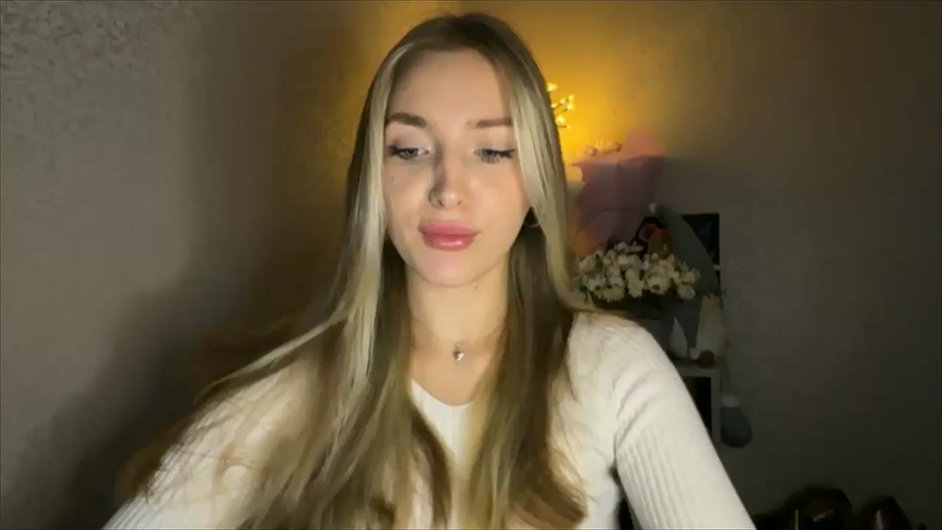 Gallery image thumbnail from My_Diana's myfreecams stream on, 11/09/2024, 20:49 image 6 of 20