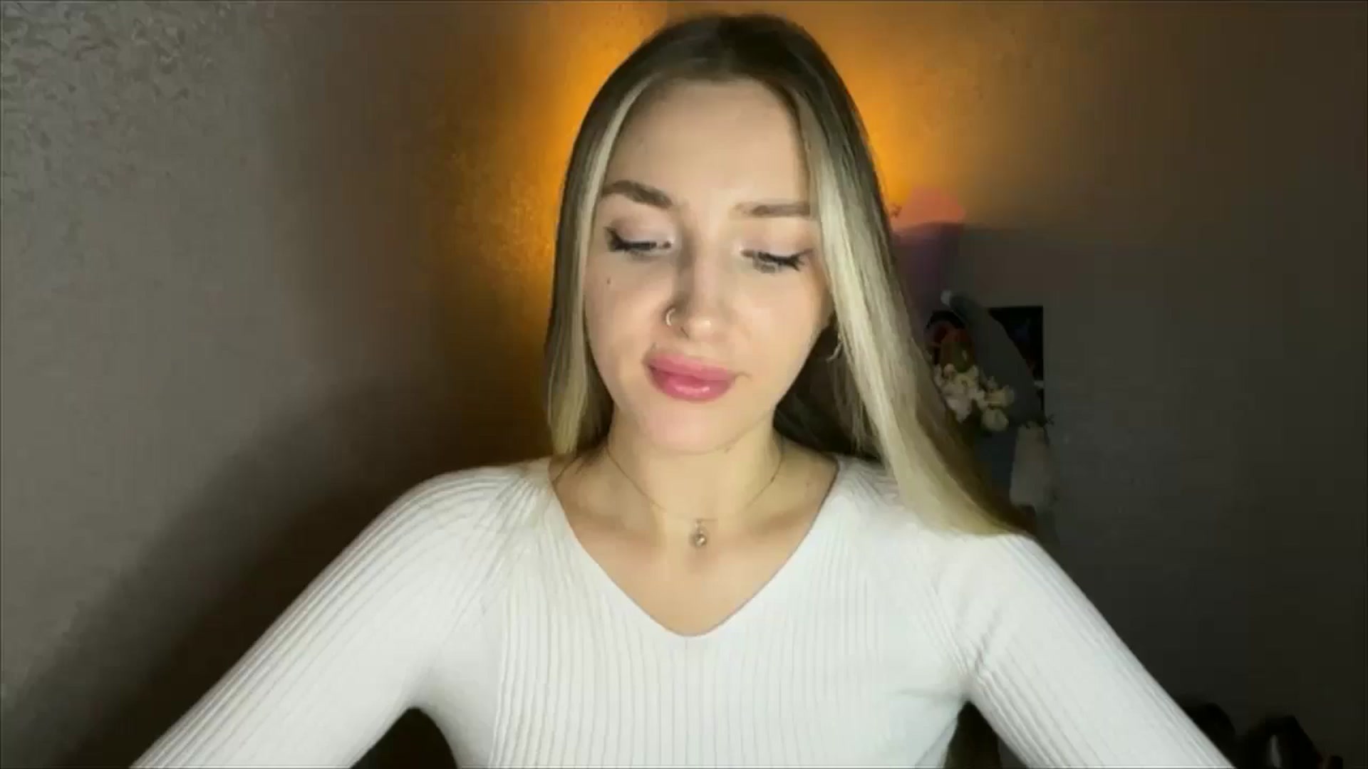 Gallery image thumbnail from My_Diana's myfreecams stream on, 11/09/2024, 20:59 image 3 of 20