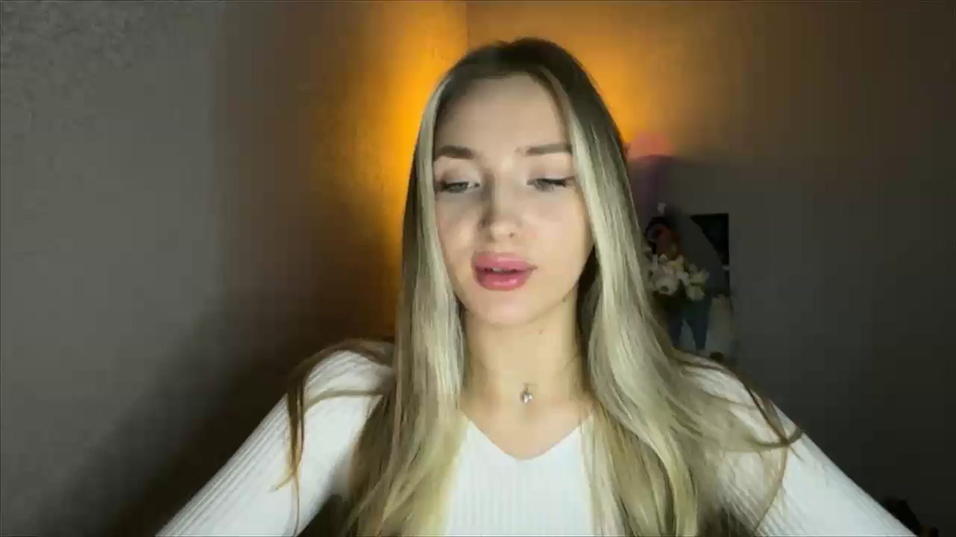 Gallery image thumbnail from My_Diana's myfreecams stream on, 11/09/2024, 20:59 image 6 of 20