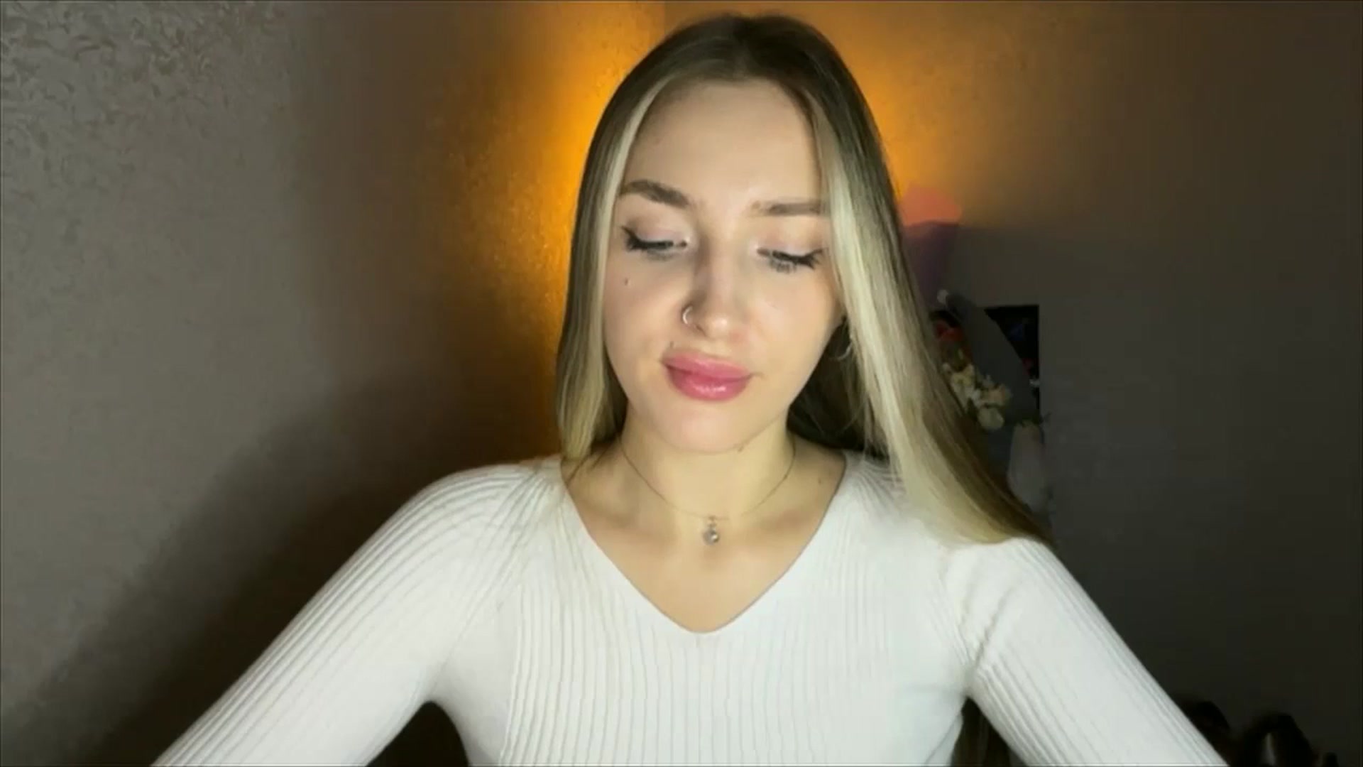 Gallery image thumbnail from My_Diana's myfreecams stream on, 11/09/2024, 20:59 image 4 of 20