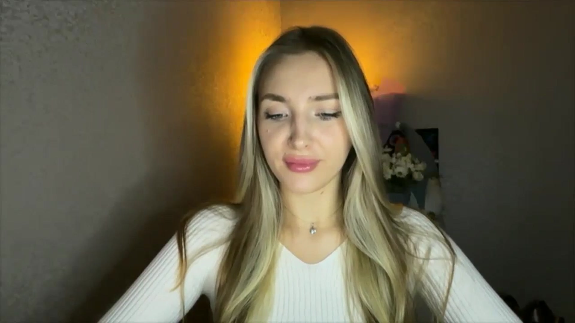 Gallery image thumbnail from My_Diana's myfreecams stream on, 11/09/2024, 20:59 image 13 of 20