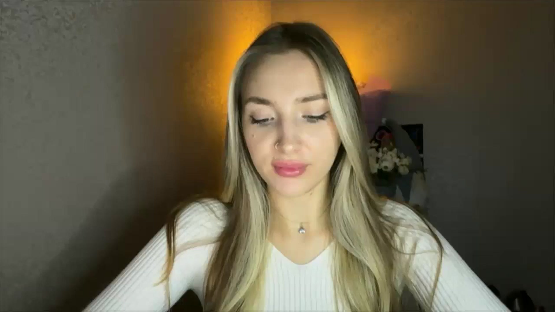 Gallery image thumbnail from My_Diana's myfreecams stream on, 11/09/2024, 20:59 image 11 of 20