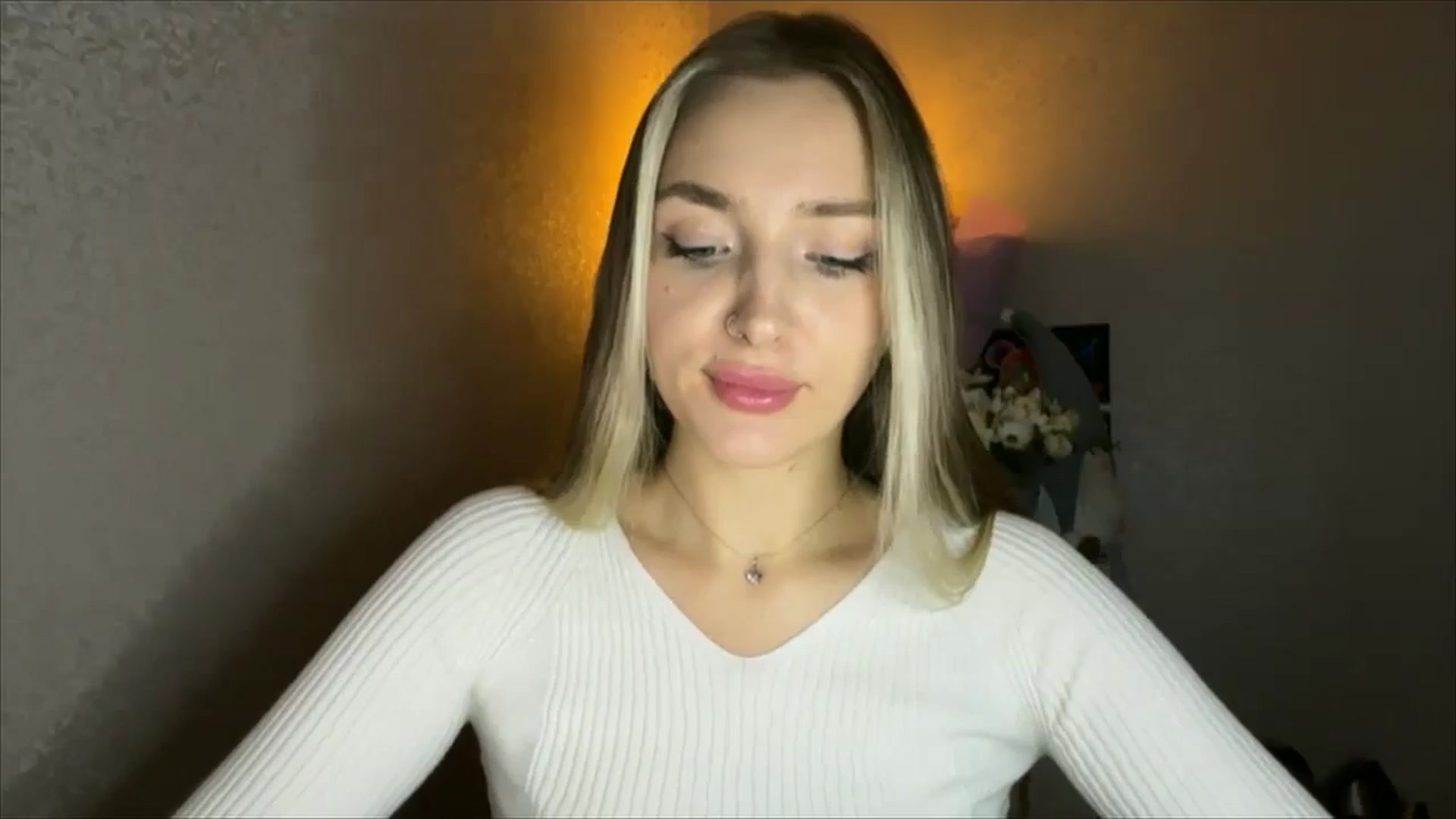 Gallery image thumbnail from My_Diana's myfreecams stream on, 11/09/2024, 21:27 image 6 of 20