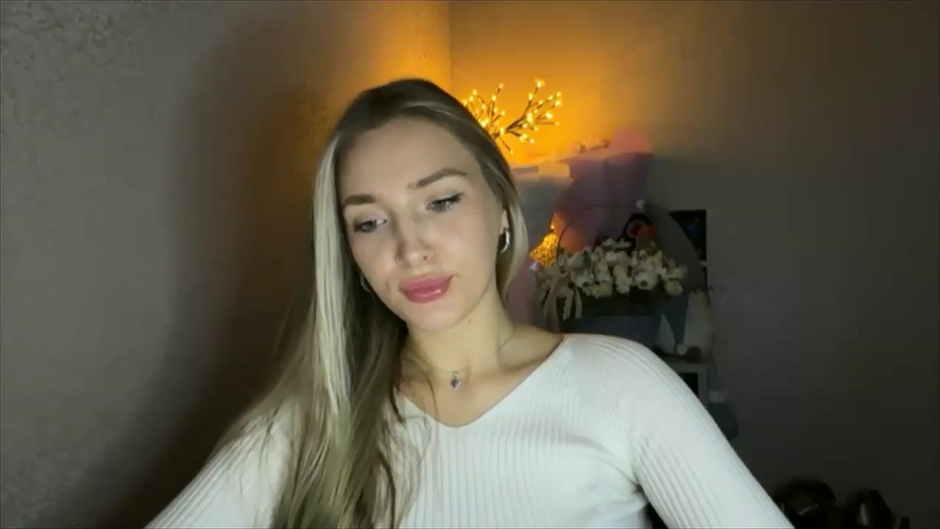 Gallery image thumbnail from My_Diana's myfreecams stream on, 11/09/2024, 21:27 image 18 of 20