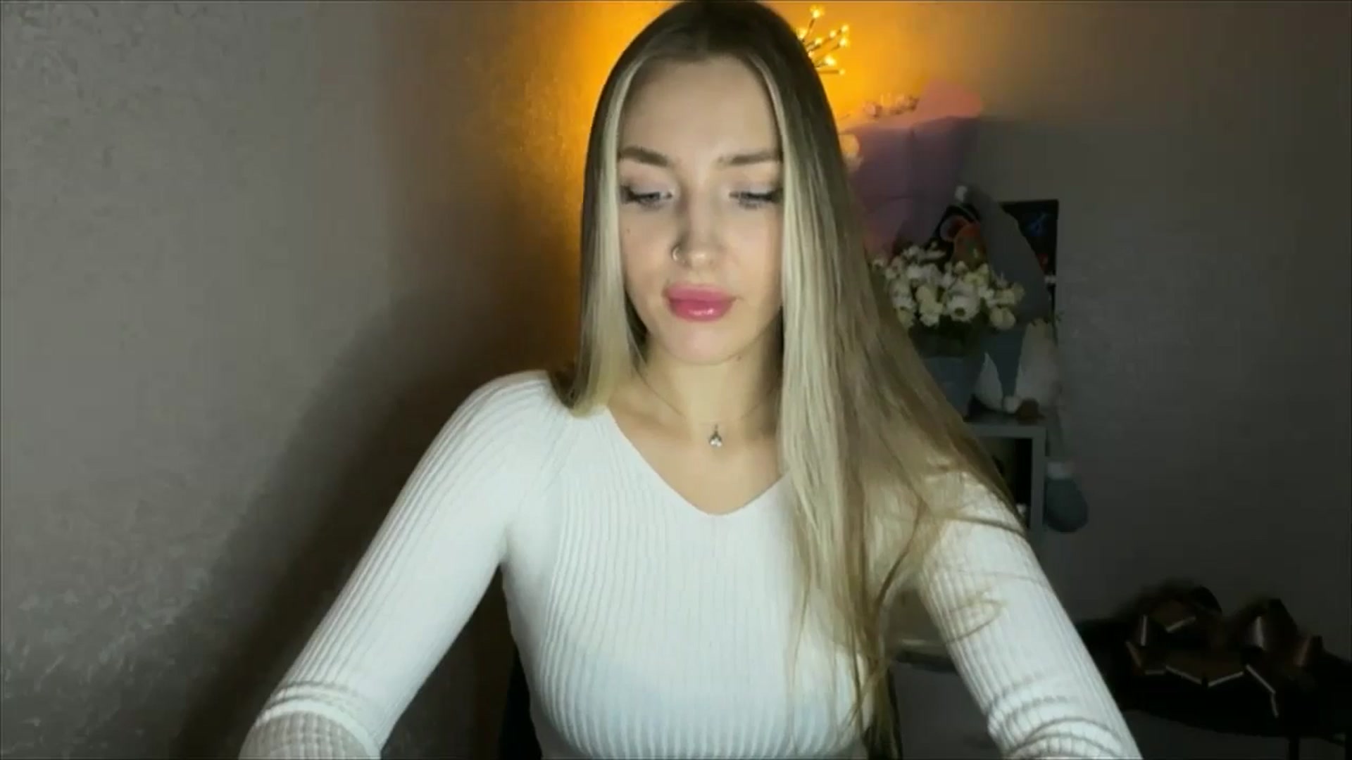 Gallery image thumbnail from My_Diana's myfreecams stream on, 11/09/2024, 22:42 image 12 of 20