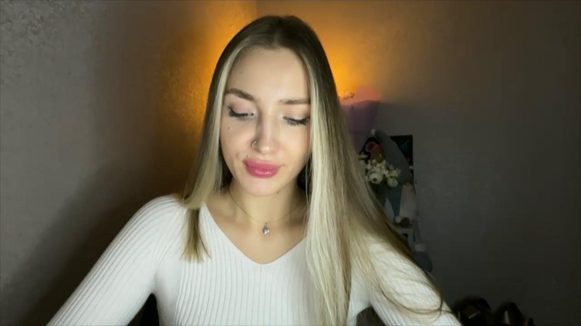 Gallery image thumbnail from My_Diana's myfreecams stream on, 11/09/2024, 22:42 image 6 of 20