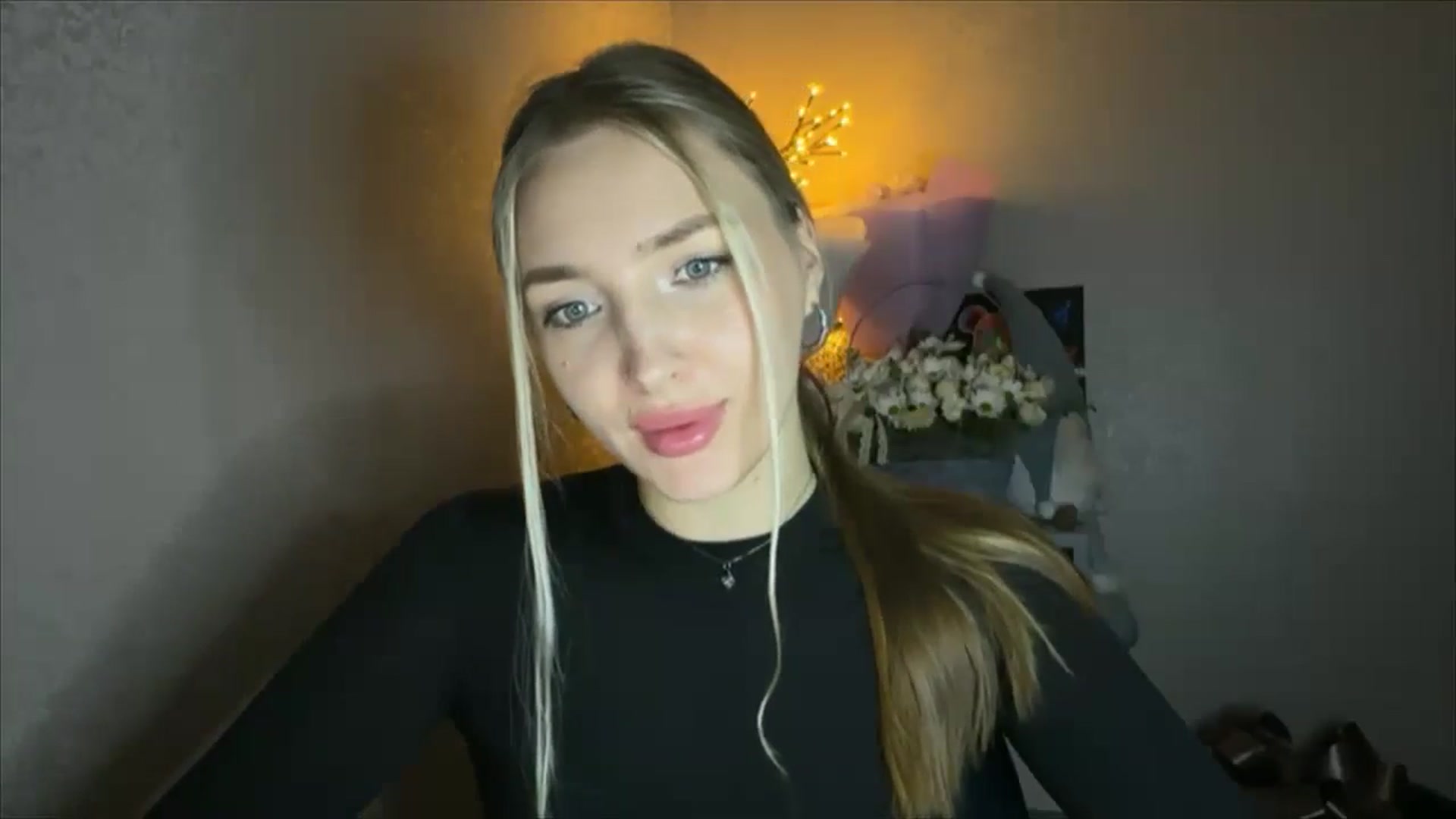 Gallery image thumbnail from My_Diana's myfreecams stream on, 11/10/2024, 22:56 image 11 of 20