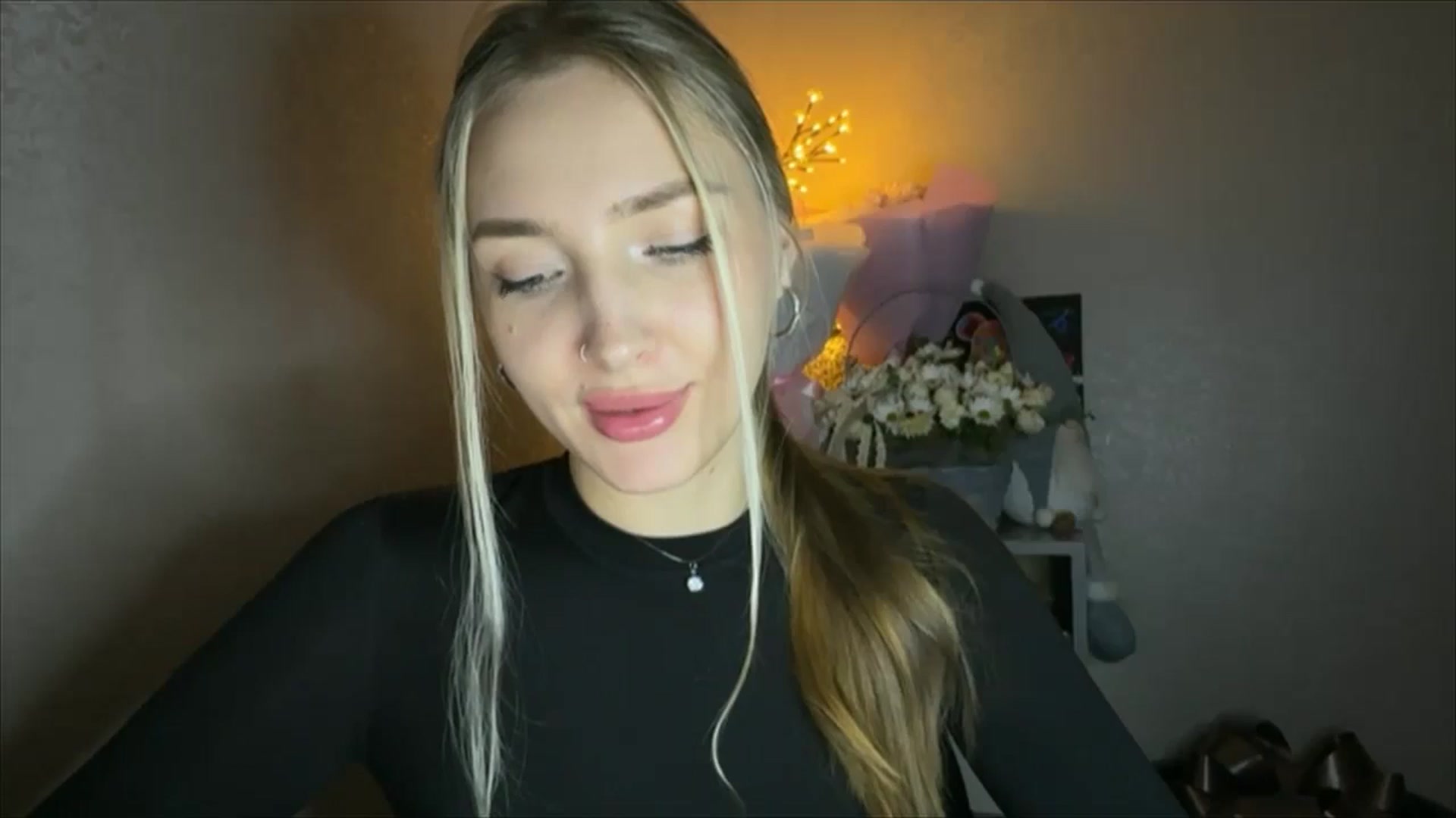 Gallery image thumbnail from My_Diana's myfreecams stream on, 11/10/2024, 22:56 image 6 of 20
