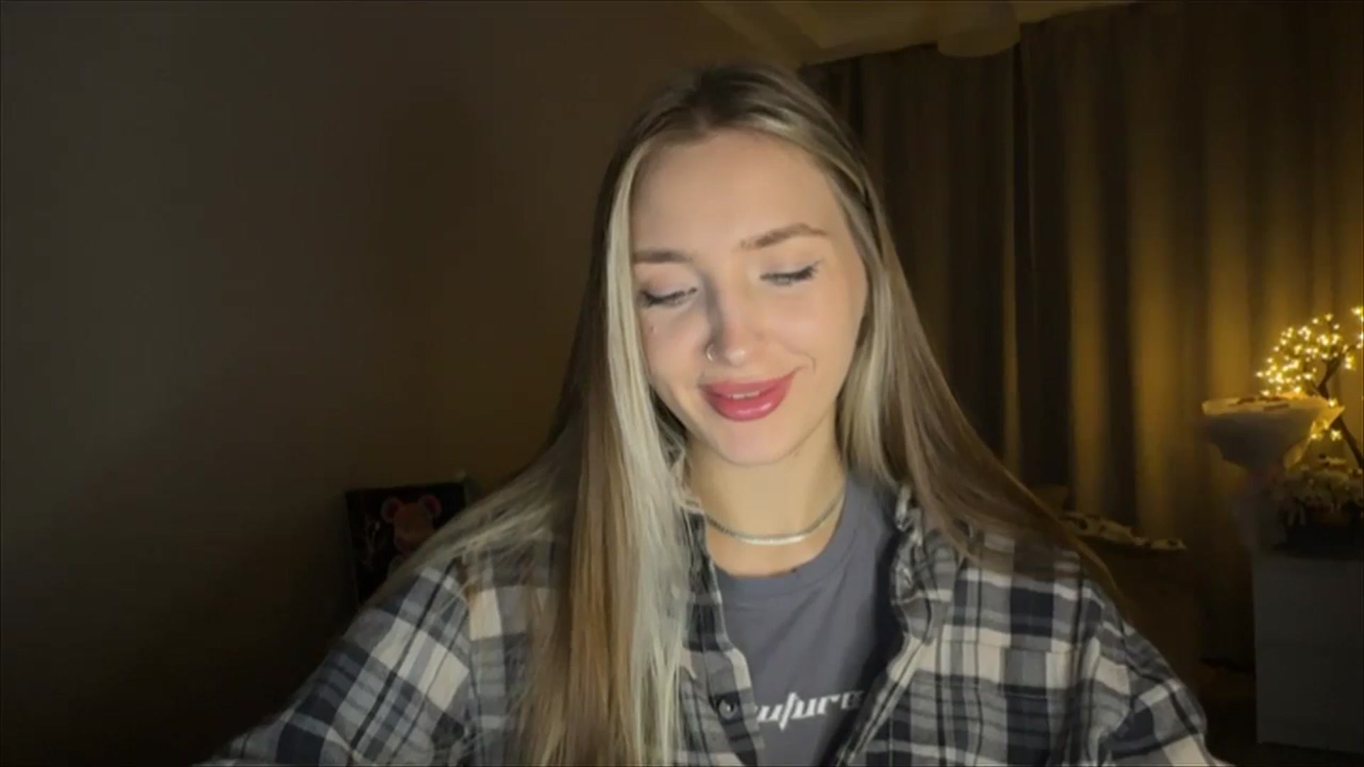 Gallery image thumbnail from My_Diana's myfreecams stream on, 11/12/2024, 23:14 image 11 of 20