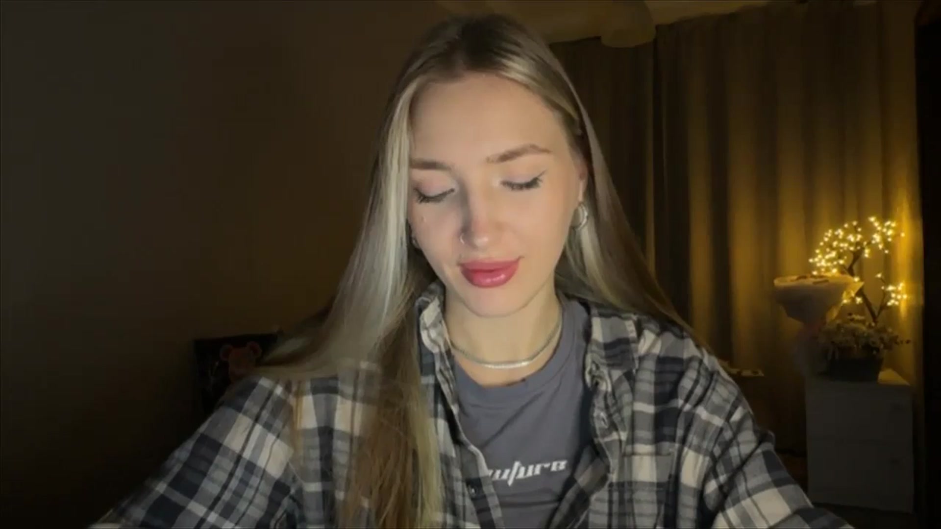 Gallery image thumbnail from My_Diana's myfreecams stream on, 11/12/2024, 23:14 image 9 of 20