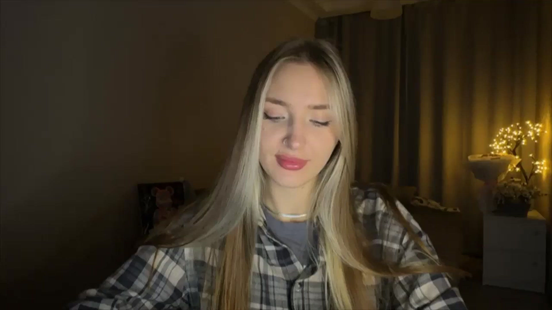 Gallery image thumbnail from My_Diana's myfreecams stream on, 11/12/2024, 23:14 image 5 of 20