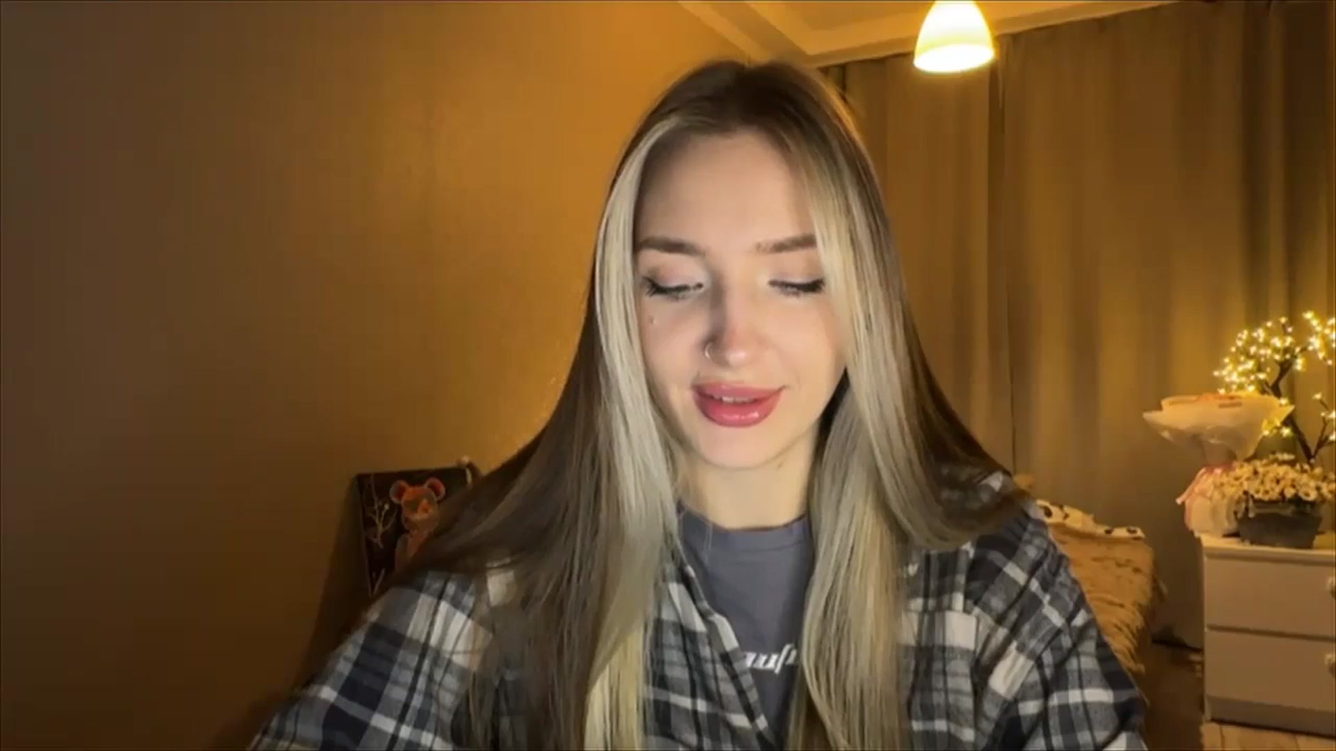 Gallery image thumbnail from My_Diana's myfreecams stream on, 11/12/2024, 23:14 image 6 of 20
