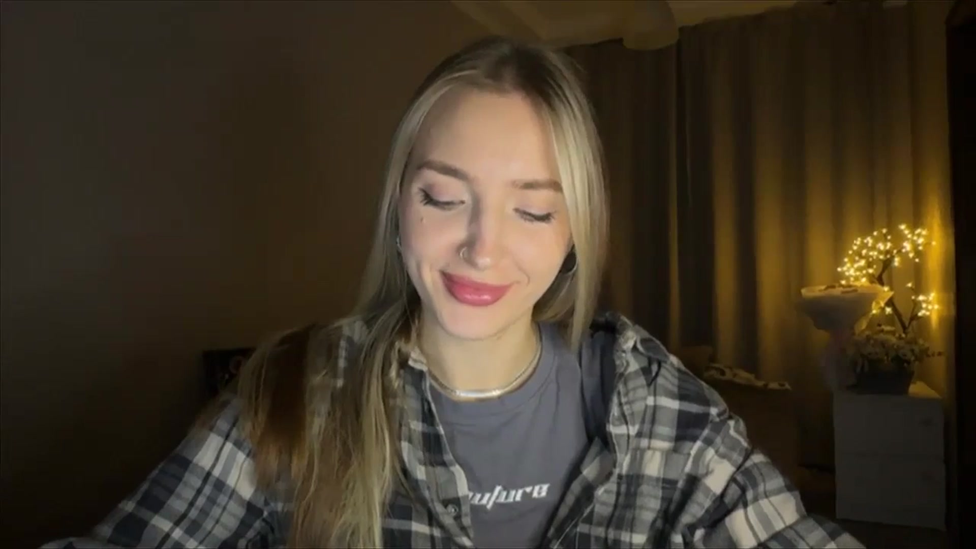 Gallery image thumbnail from My_Diana's myfreecams stream on, 11/12/2024, 23:14 image 10 of 20