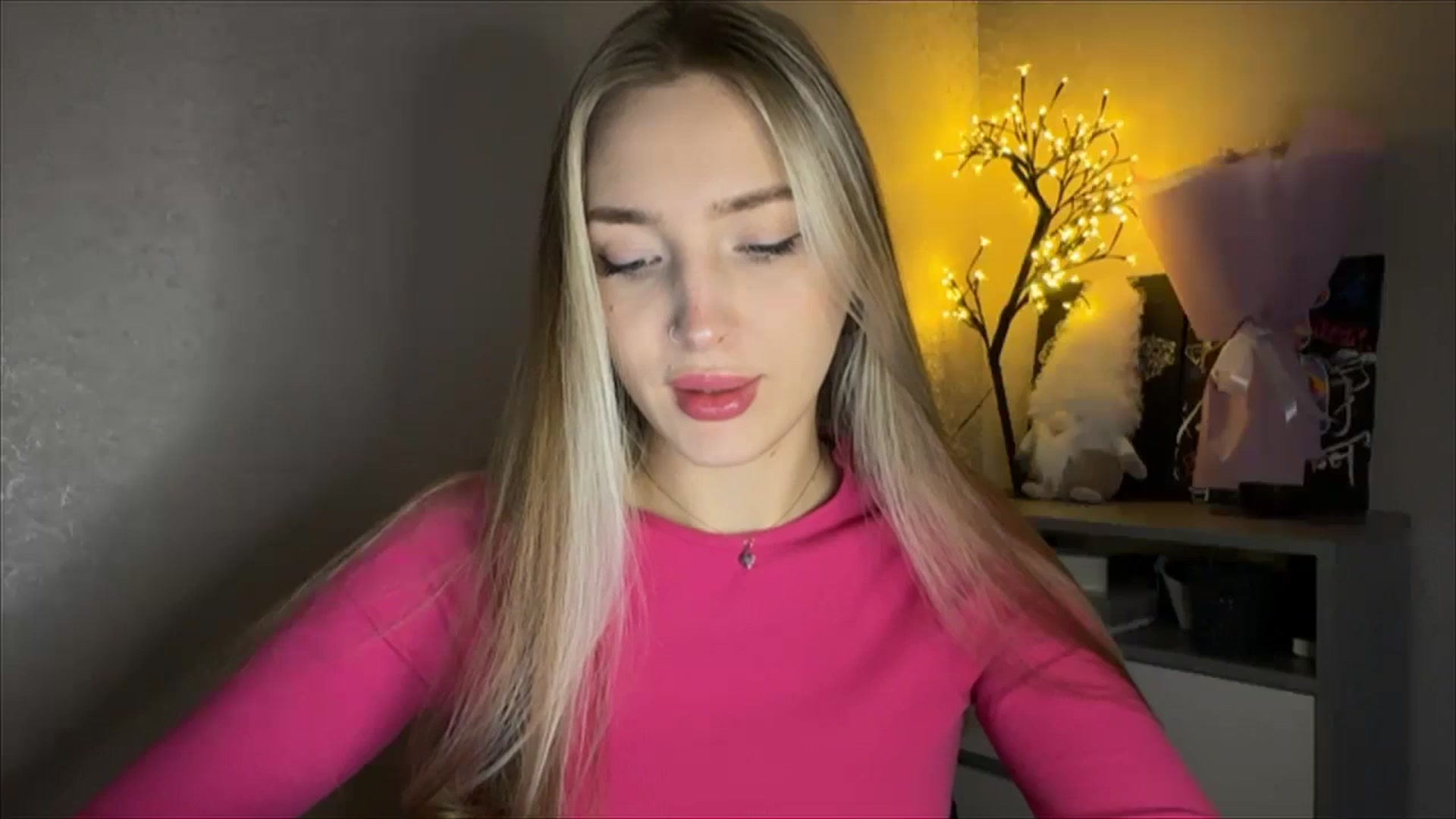 Gallery image thumbnail from My_Diana's myfreecams stream on, 11/13/2024, 14:41 image 13 of 20