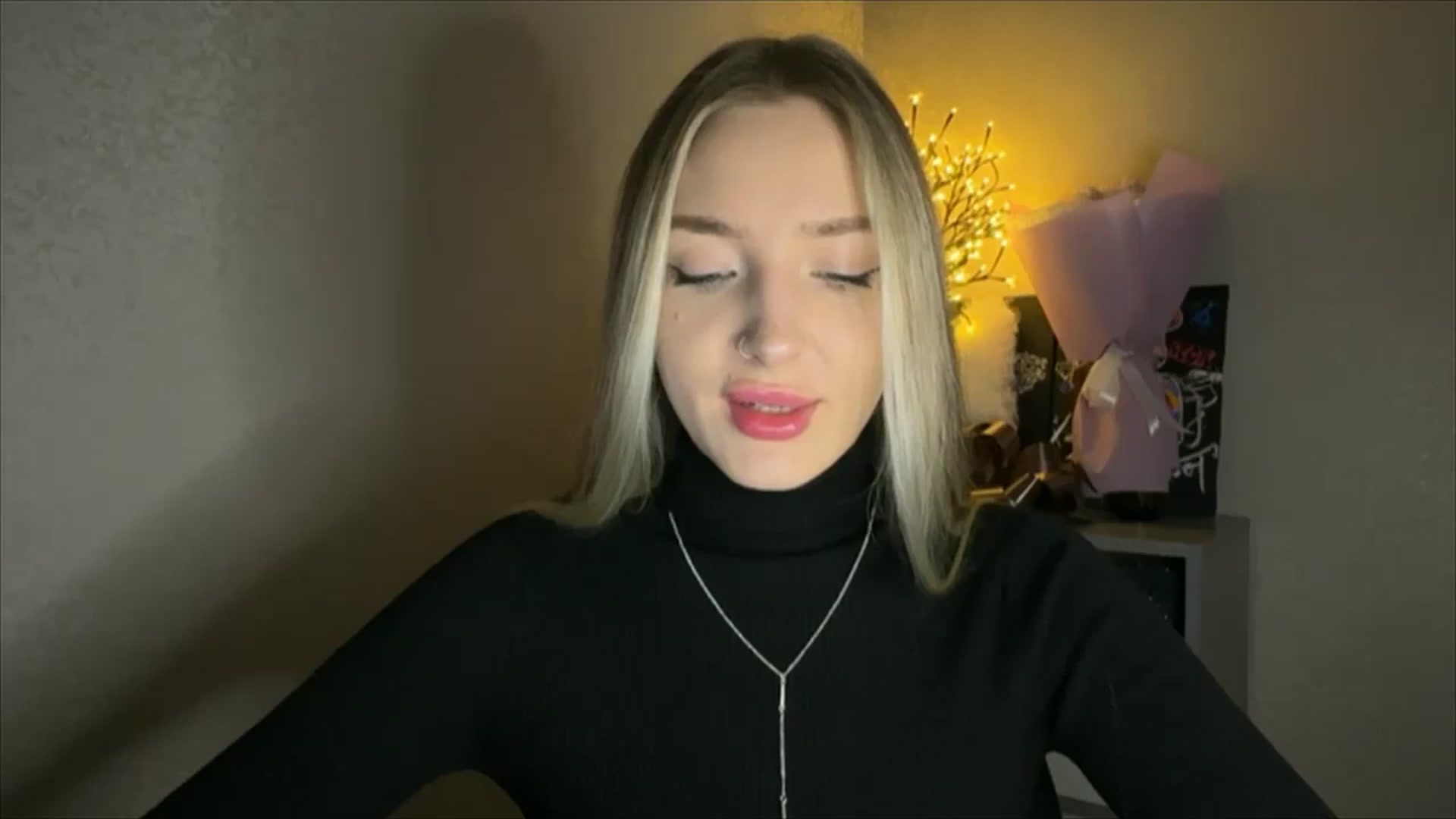 Gallery image thumbnail from My_Diana's myfreecams stream on, 11/14/2024, 14:08 image 7 of 20