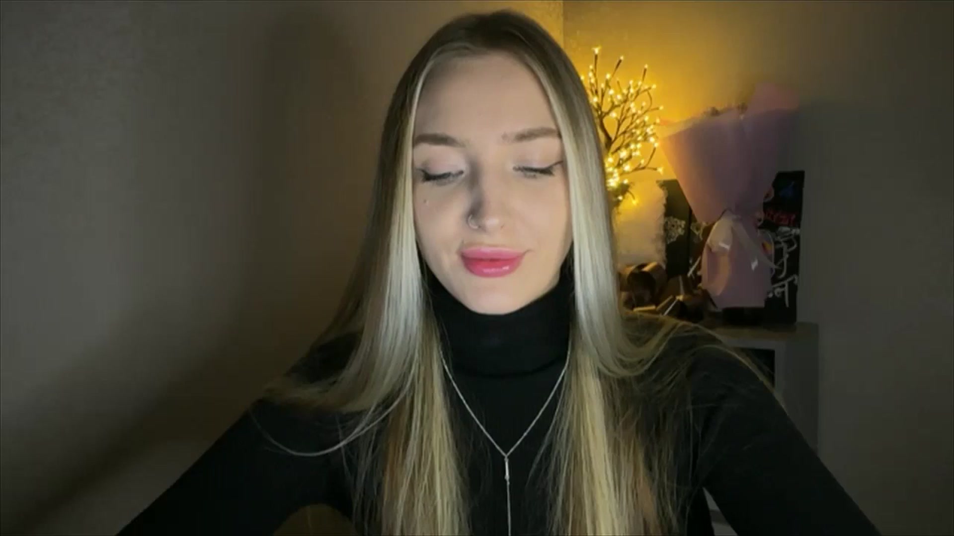 Gallery image thumbnail from My_Diana's myfreecams stream on, 11/14/2024, 15:23 image 7 of 20
